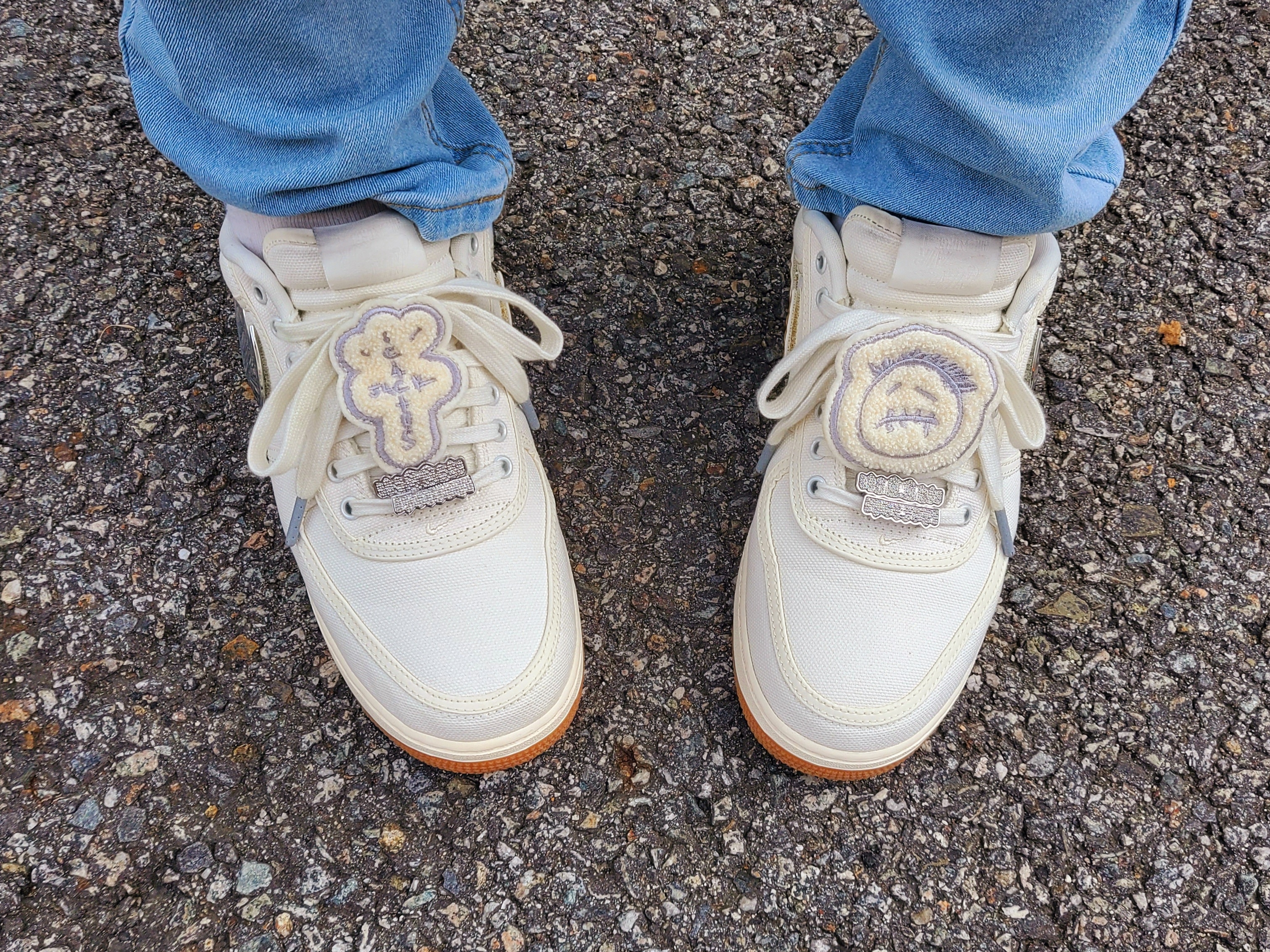 Nike x Travis Scott Air Force 1 Low Sail 착용 스타일 - 4