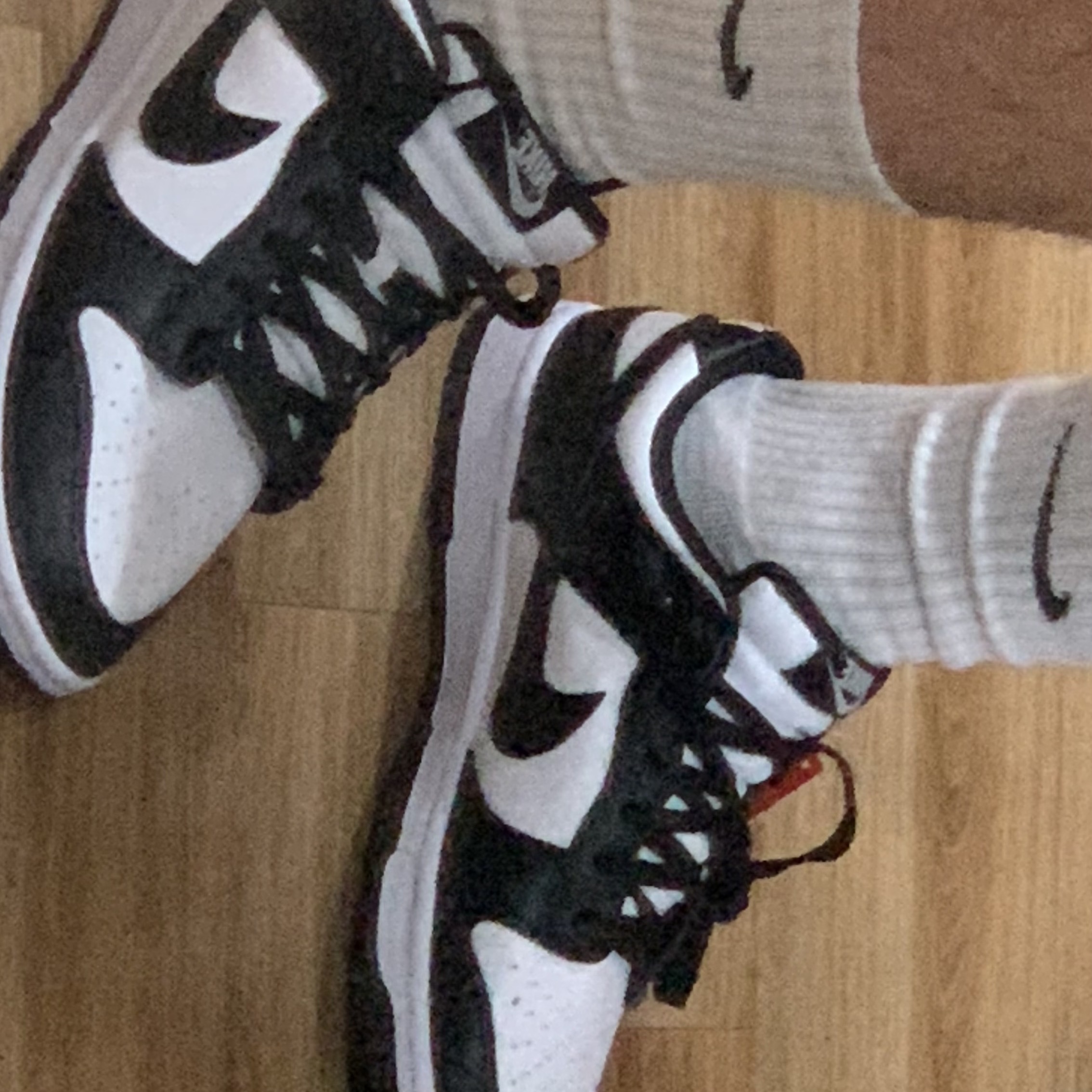 Nike Dunk Low Retro Black 착용 스타일