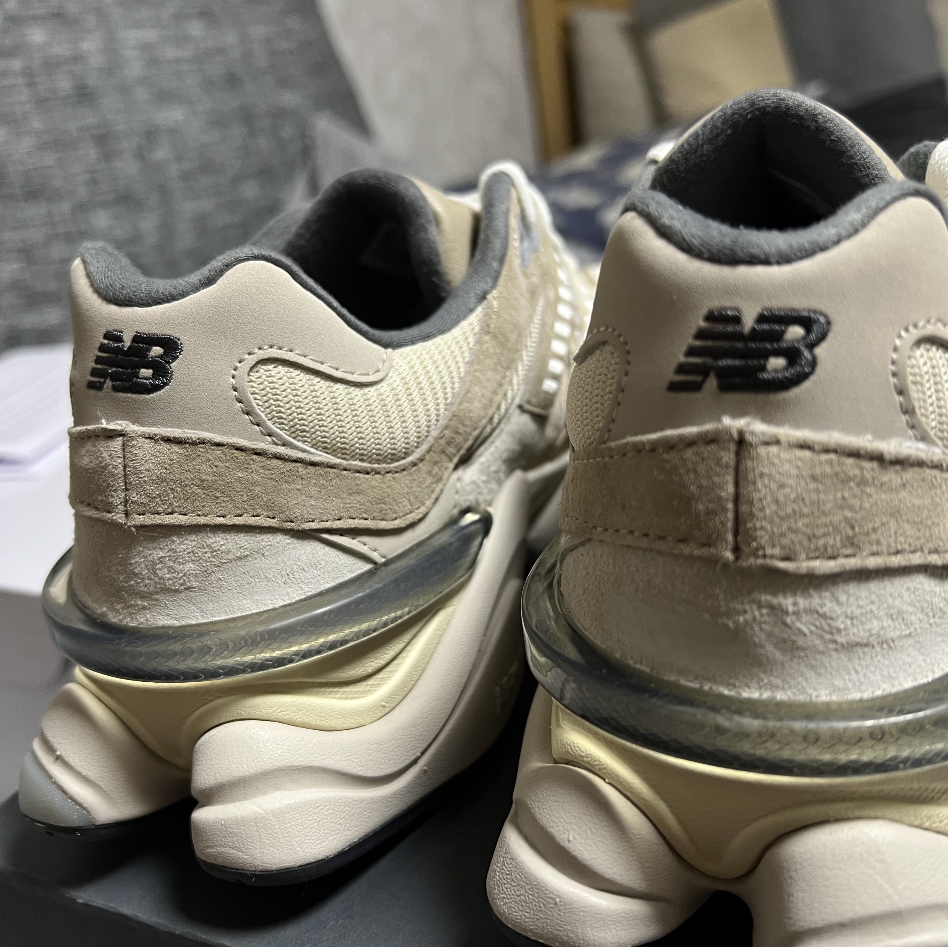 New Balance 9060 Sea Salt 착용 스타일 - 3
