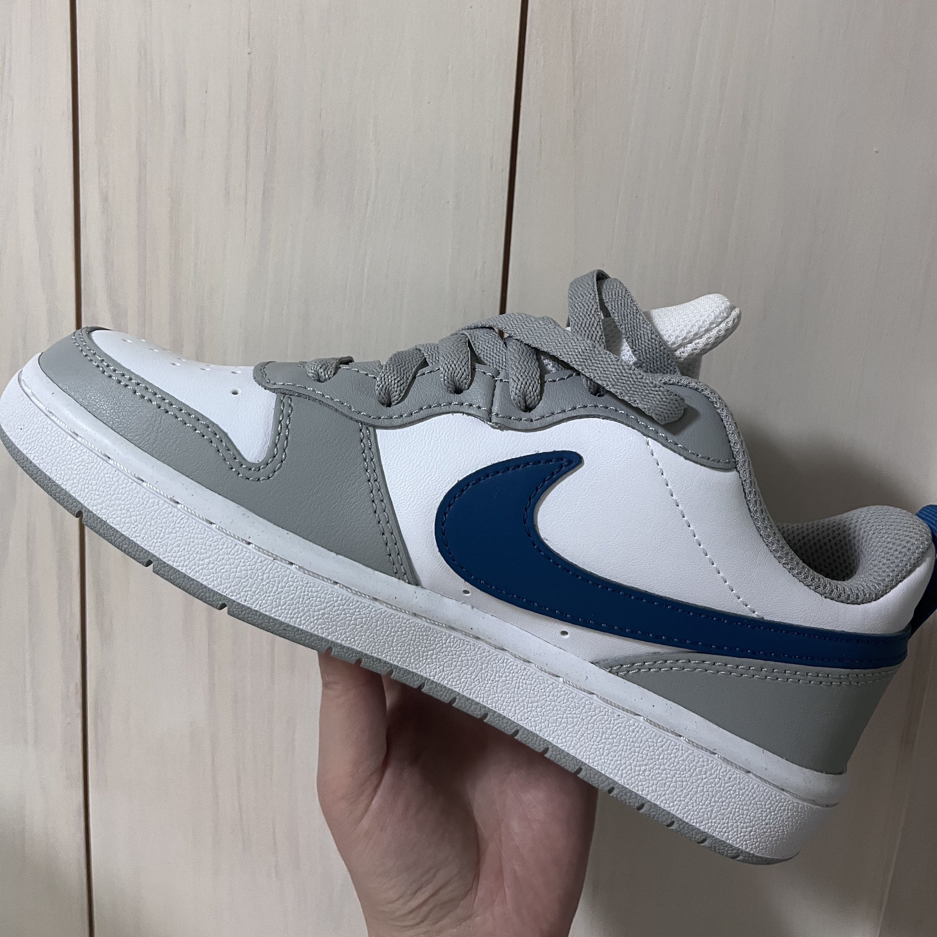 (GS) Nike Court Borough Low 2 Light Smoke Grey 착용 스타일