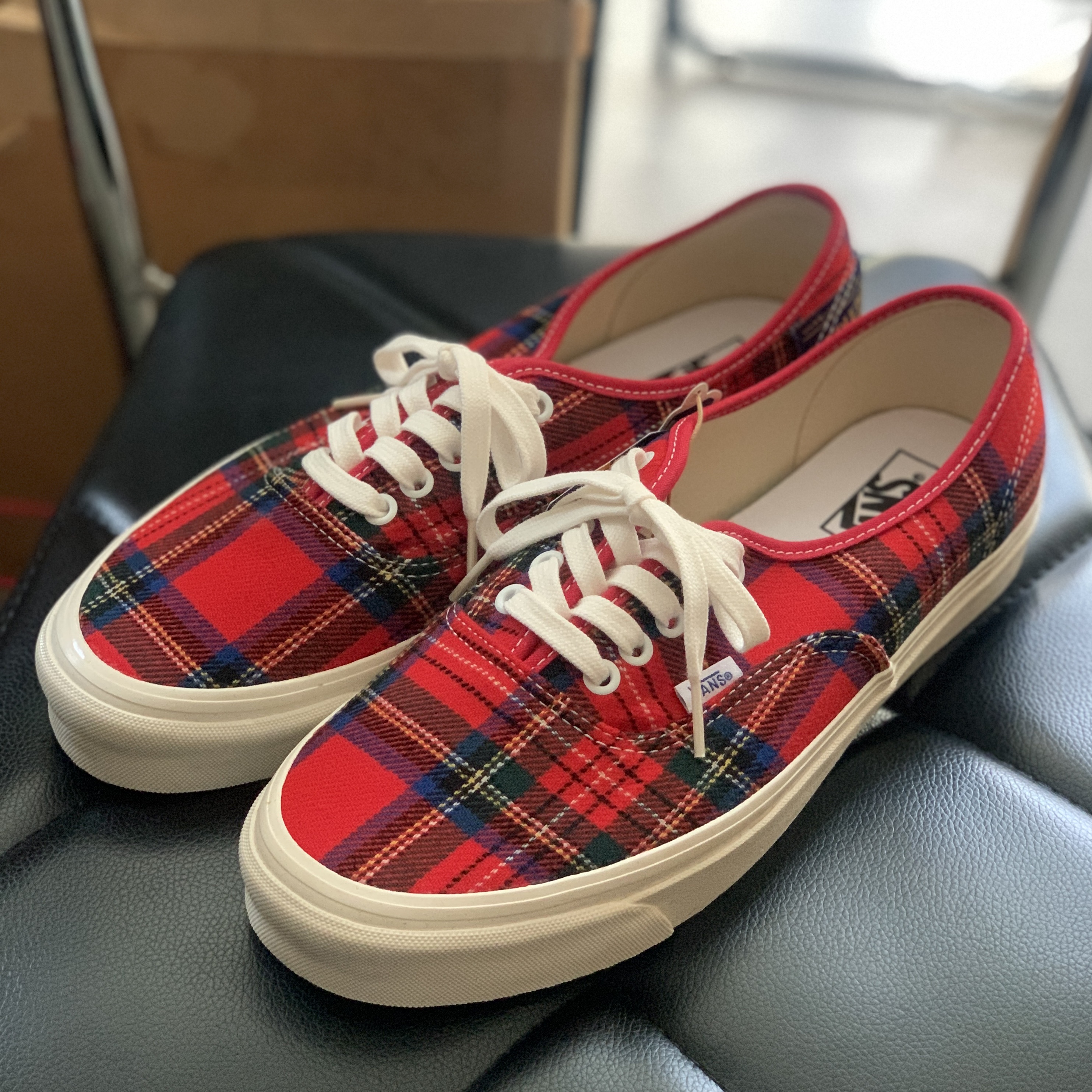Vans Authentic 44 DX Anaheim Factory Pendleton Red, Vans Authentic 44 DX Anaheim Factory Pendleton Beach Boy Plaid 착용 스타일 - 1