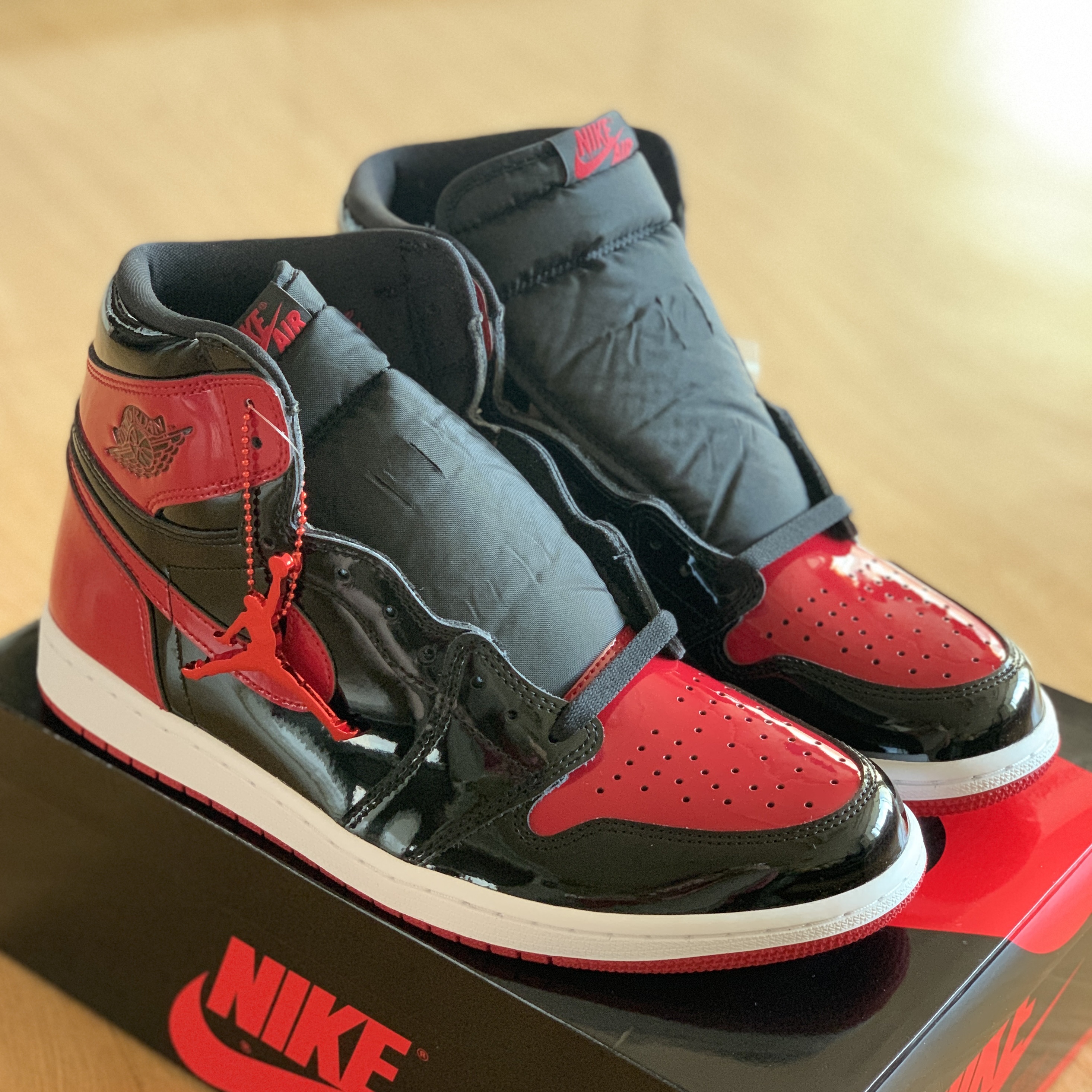 Jordan 1 Retro High OG Patent Bred 착용 스타일