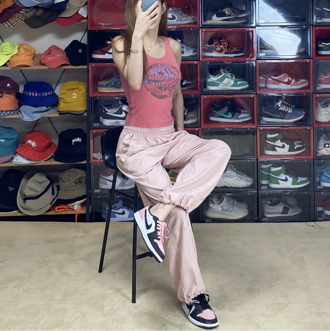 Jordan 1 Retro Low OG Bleached Coral 착용 스타일
