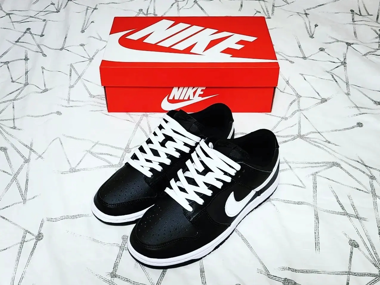 Nike Dunk Low Retro Black White 착용 스타일 - 1