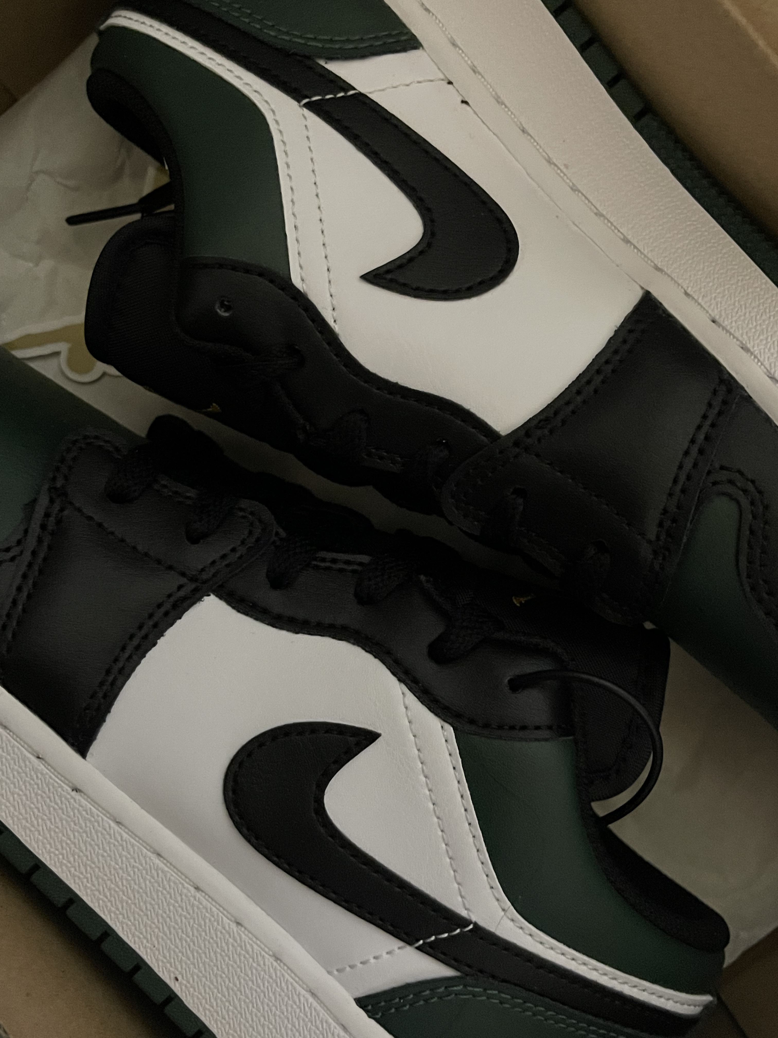 (GS) Jordan 1 Low Green Toe 착용 스타일 - 2