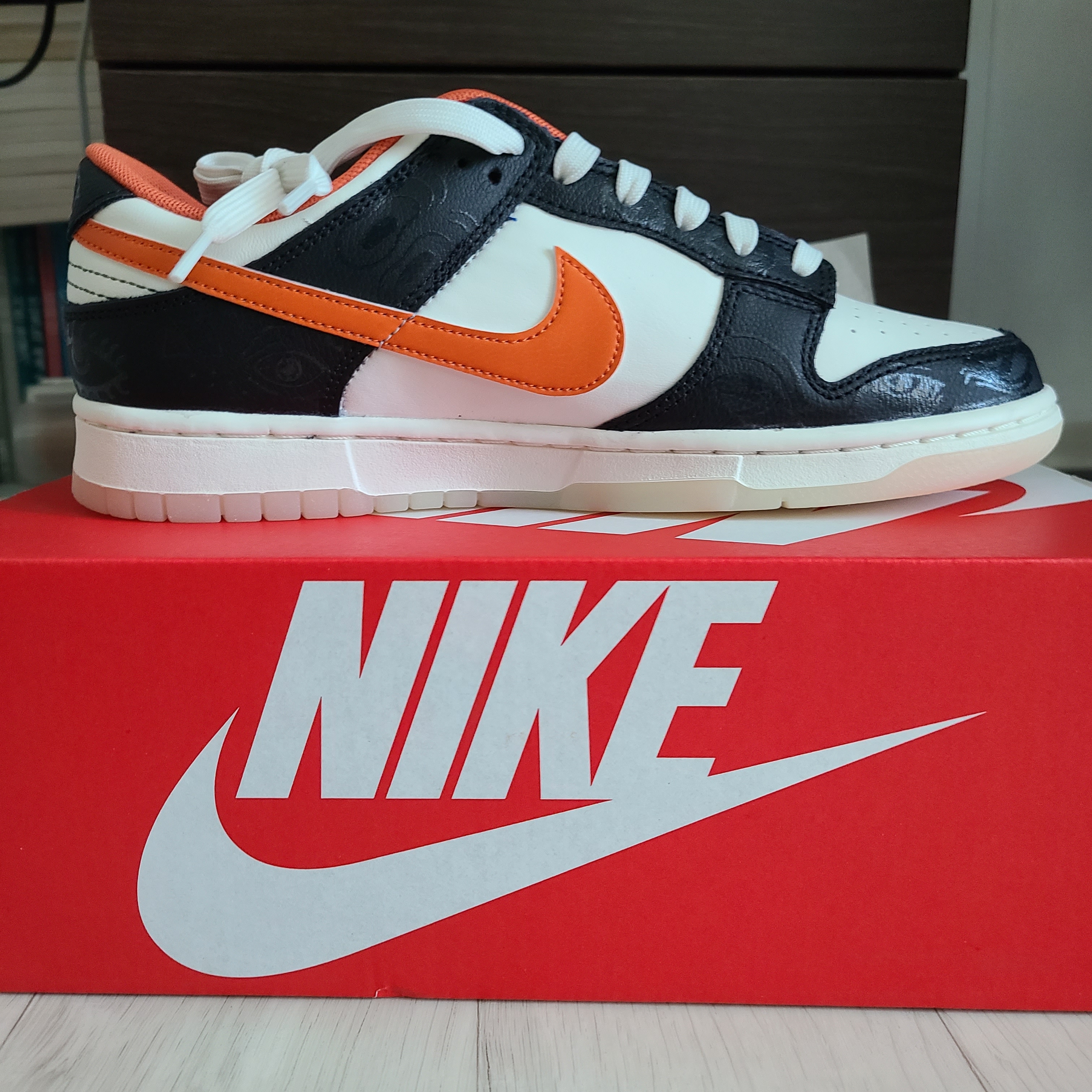 Nike Dunk Low Retro PRM Halloween 착용 스타일 - 2