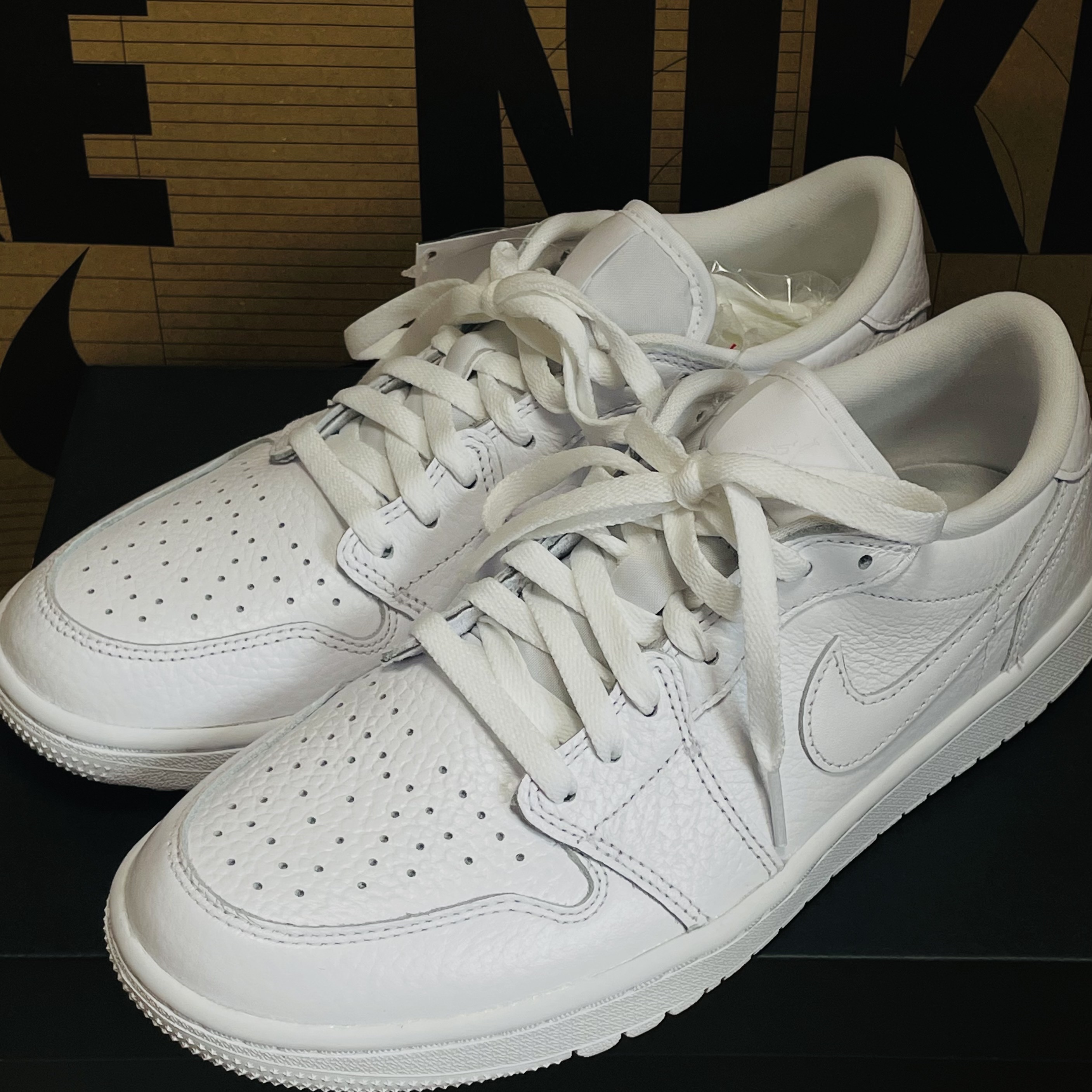 Jordan 1 Low Golf Triple White 착용 스타일