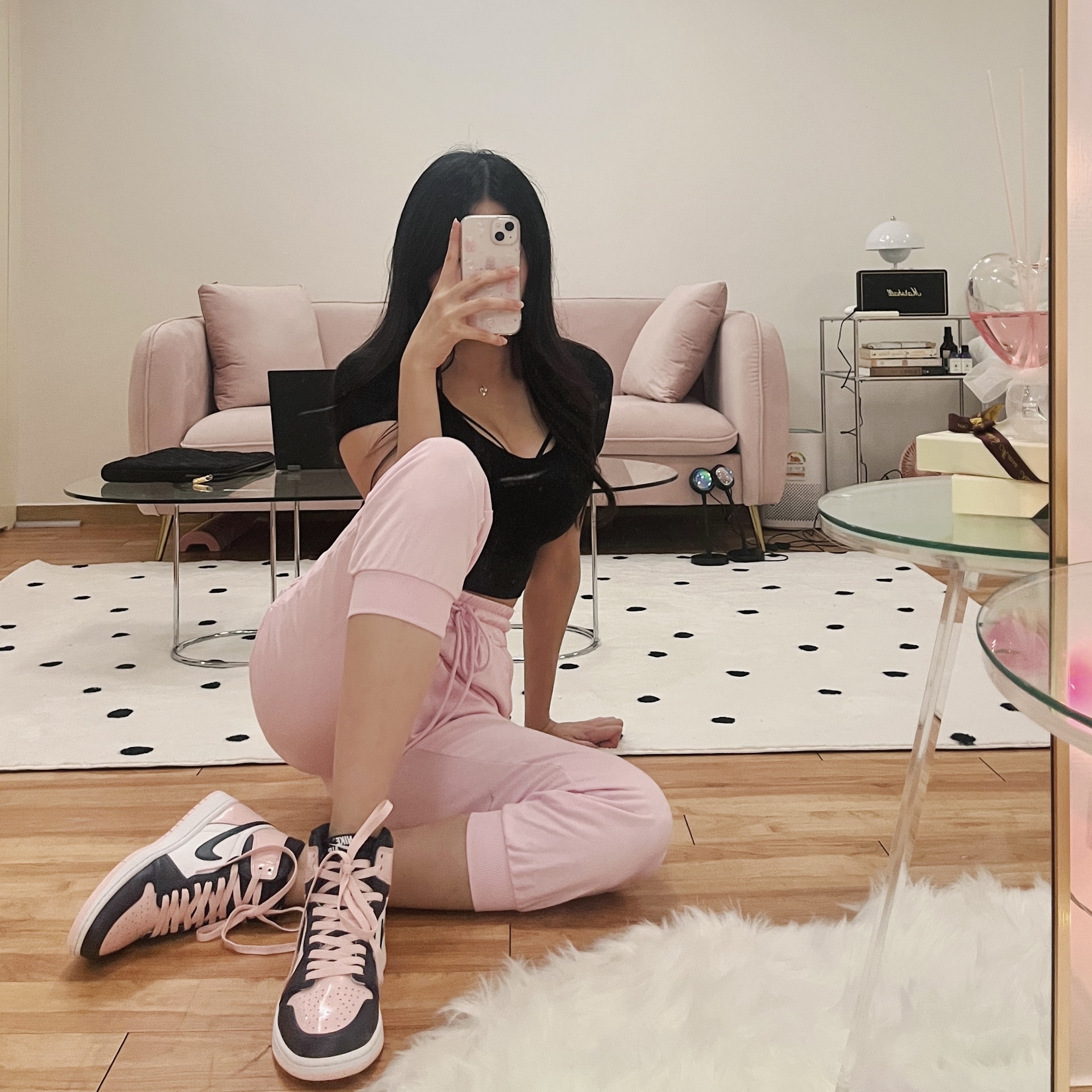(W) Jordan 1 Retro High OG Atmosphere 착용 스타일