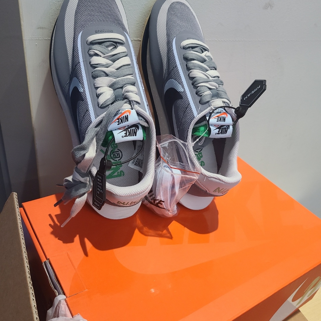 Nike x Sacai x Clot LDWaffle Cool Grey 착용 스타일 - 1