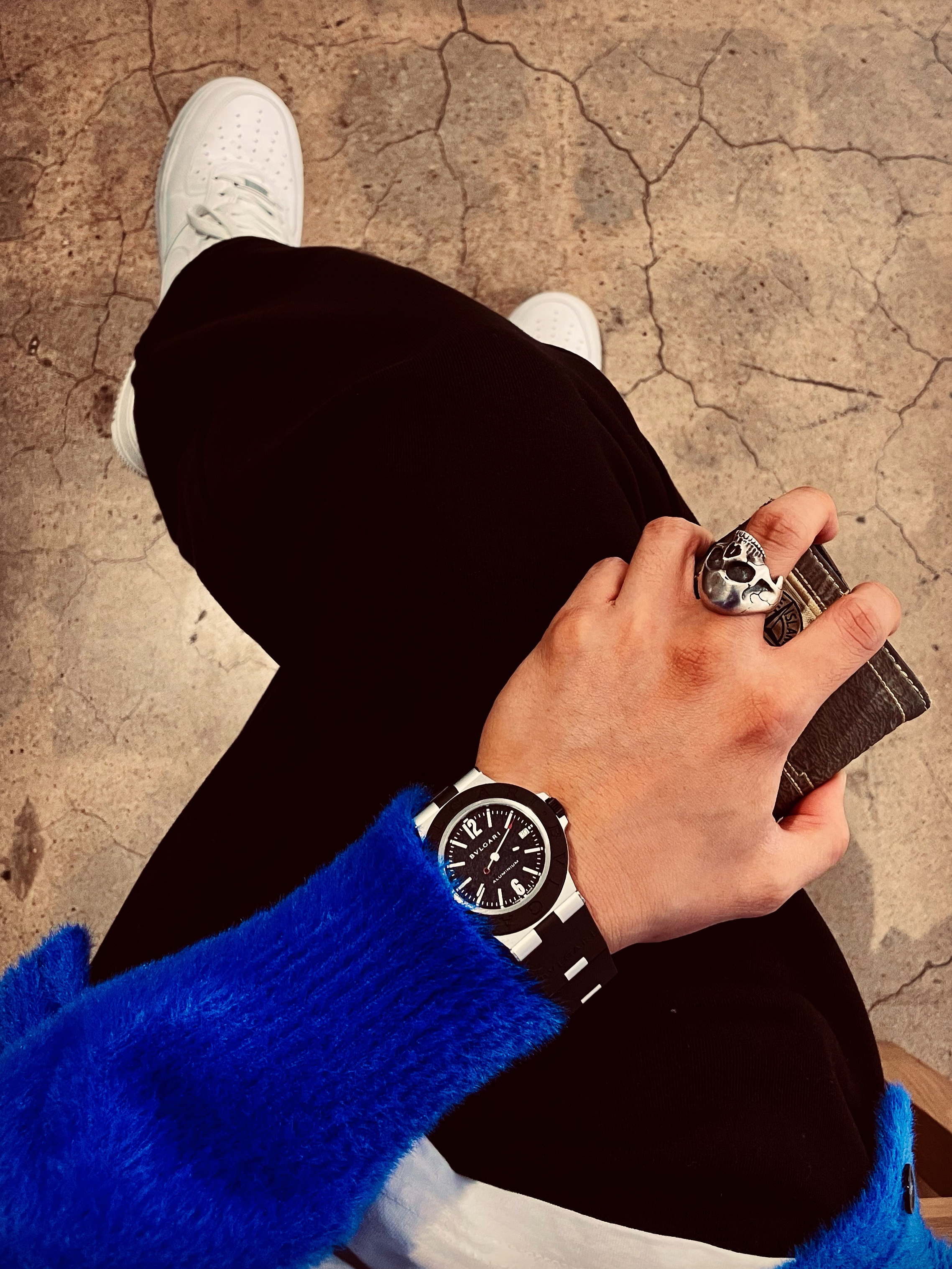 Nike x Supreme Air Force 1 Low White, Stussy Shaggy Cardigan Royal Blue 착용 스타일