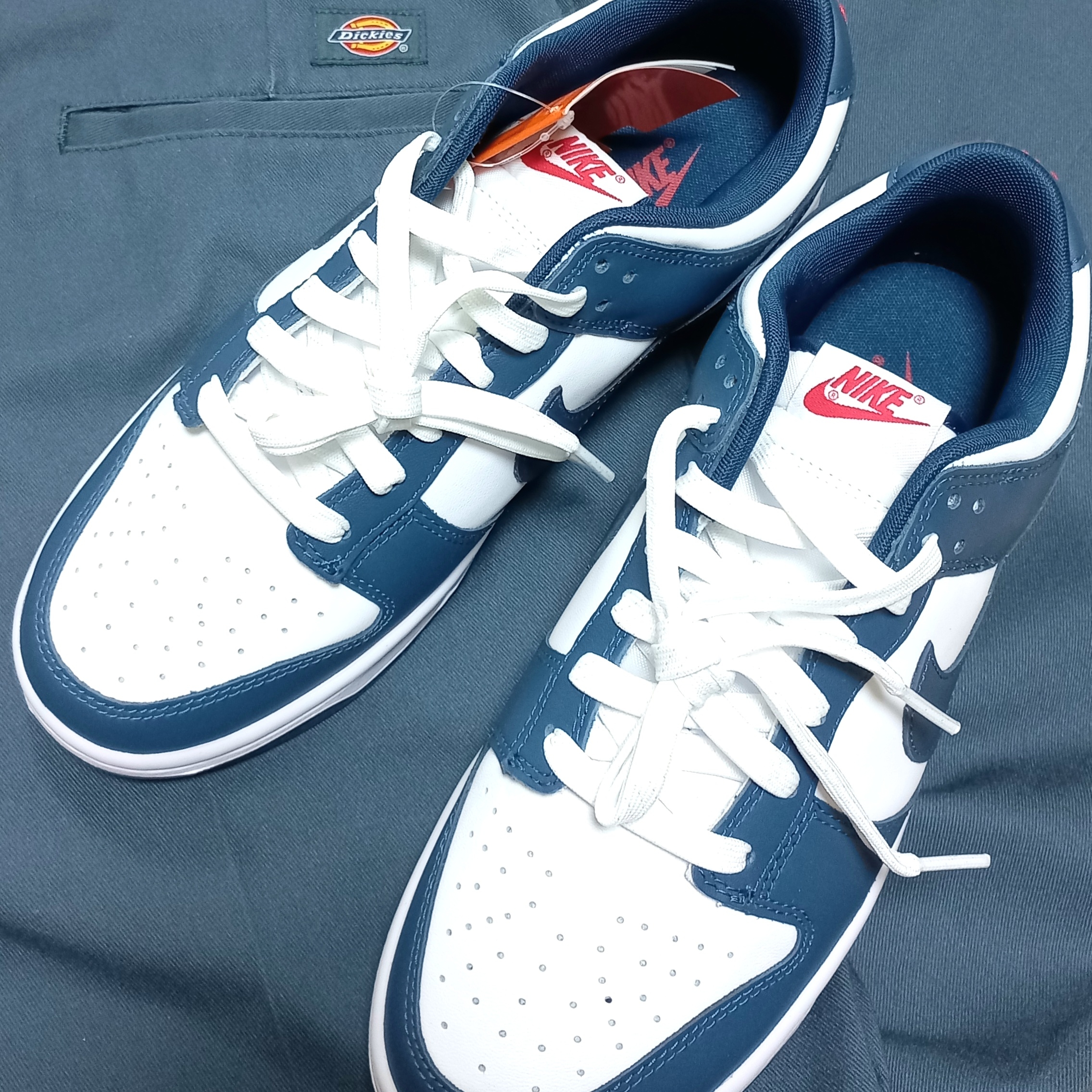 Nike Dunk Low Retro Valerian Blue 착용 스타일
