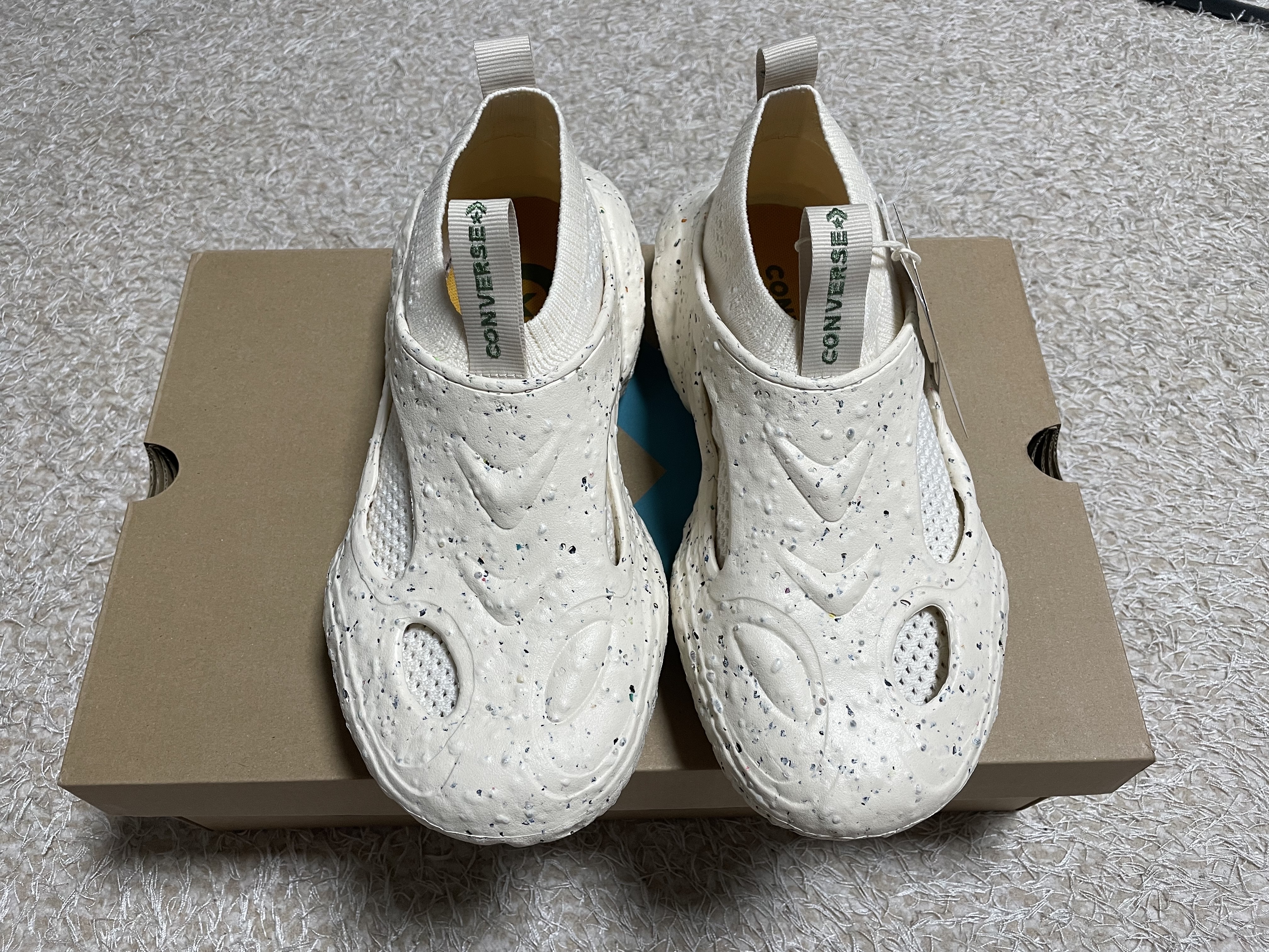 Converse Sponge Crater Natural Ivory 착용 스타일 - 1
