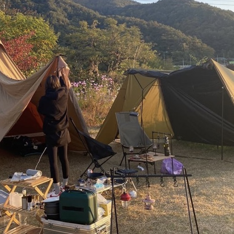 Helinox Tactical Field 4.0, Helinox Tactical Sunset Chair Black 착용 스타일