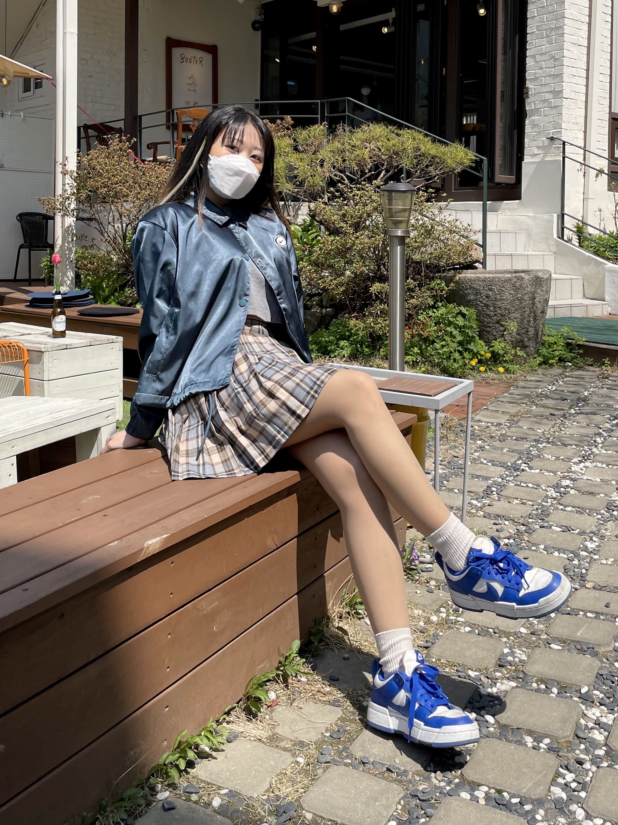 (W) Nike Dunk Low Disrupt Game Royal 착용 스타일 - 1