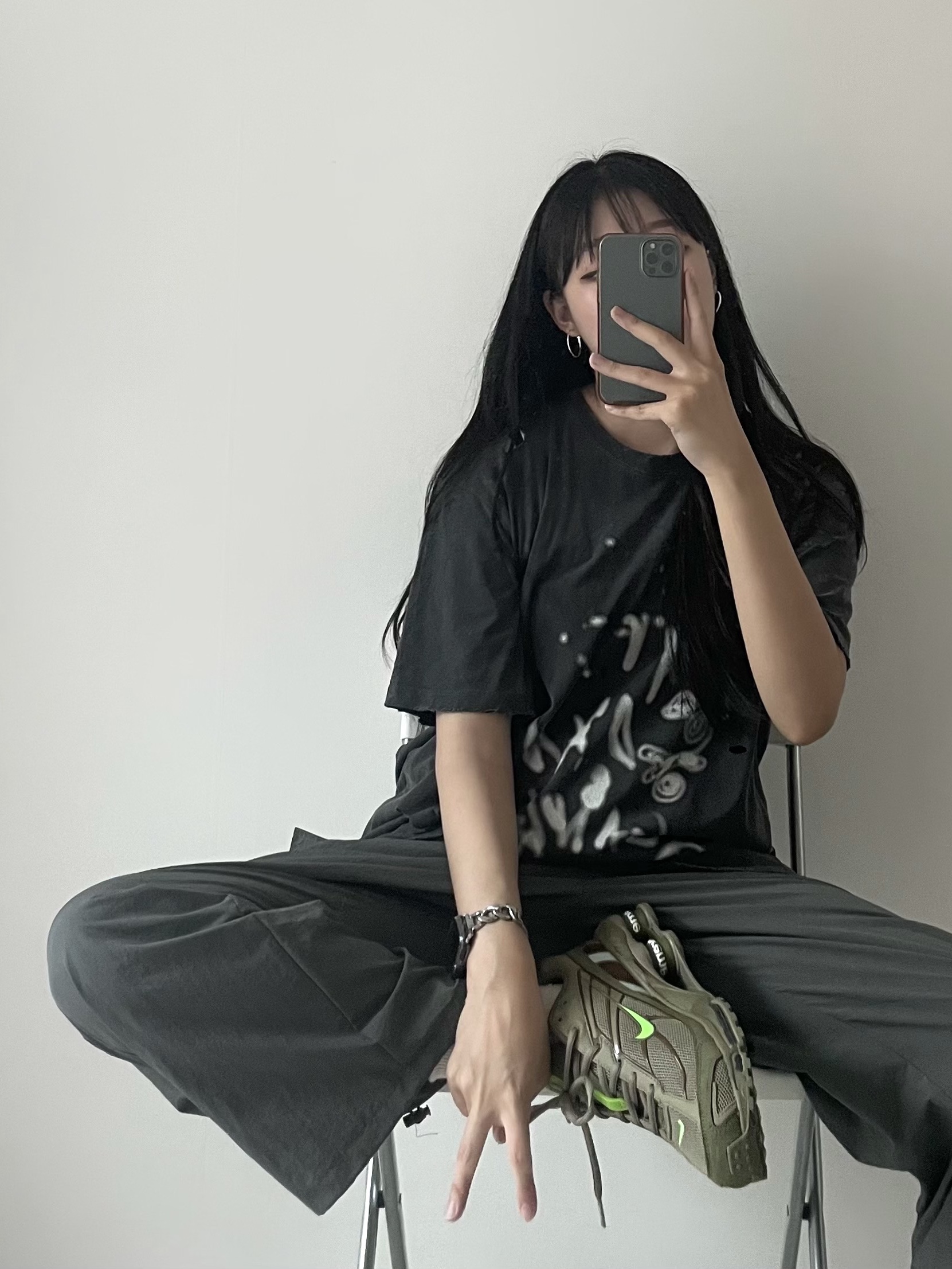 Nike x Supreme Shox Ride 2 SP Neutral Olive 착용 스타일 - 2