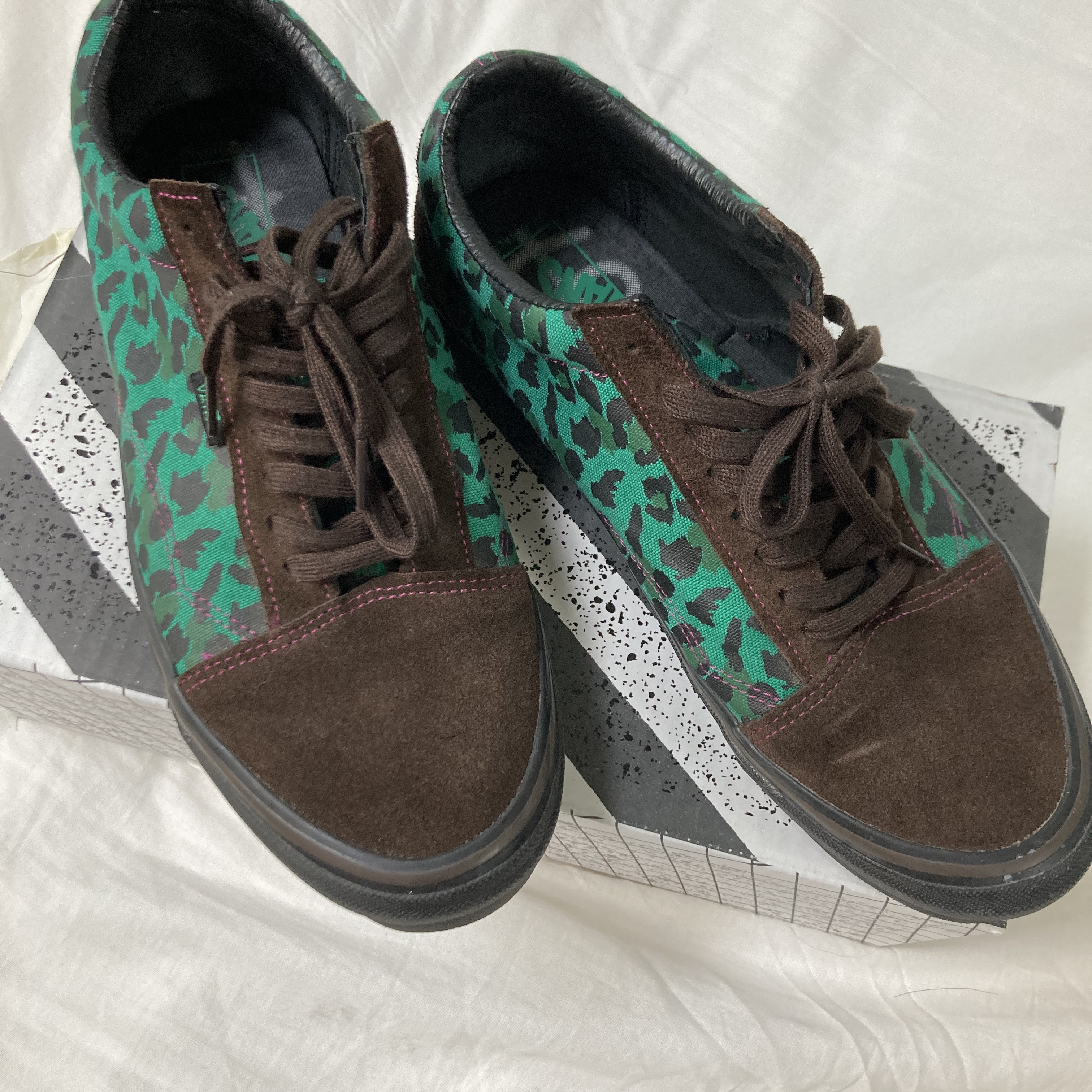 Vans Vault x Stray Rats Old Skool OG NS LX Black Green 착용 스타일