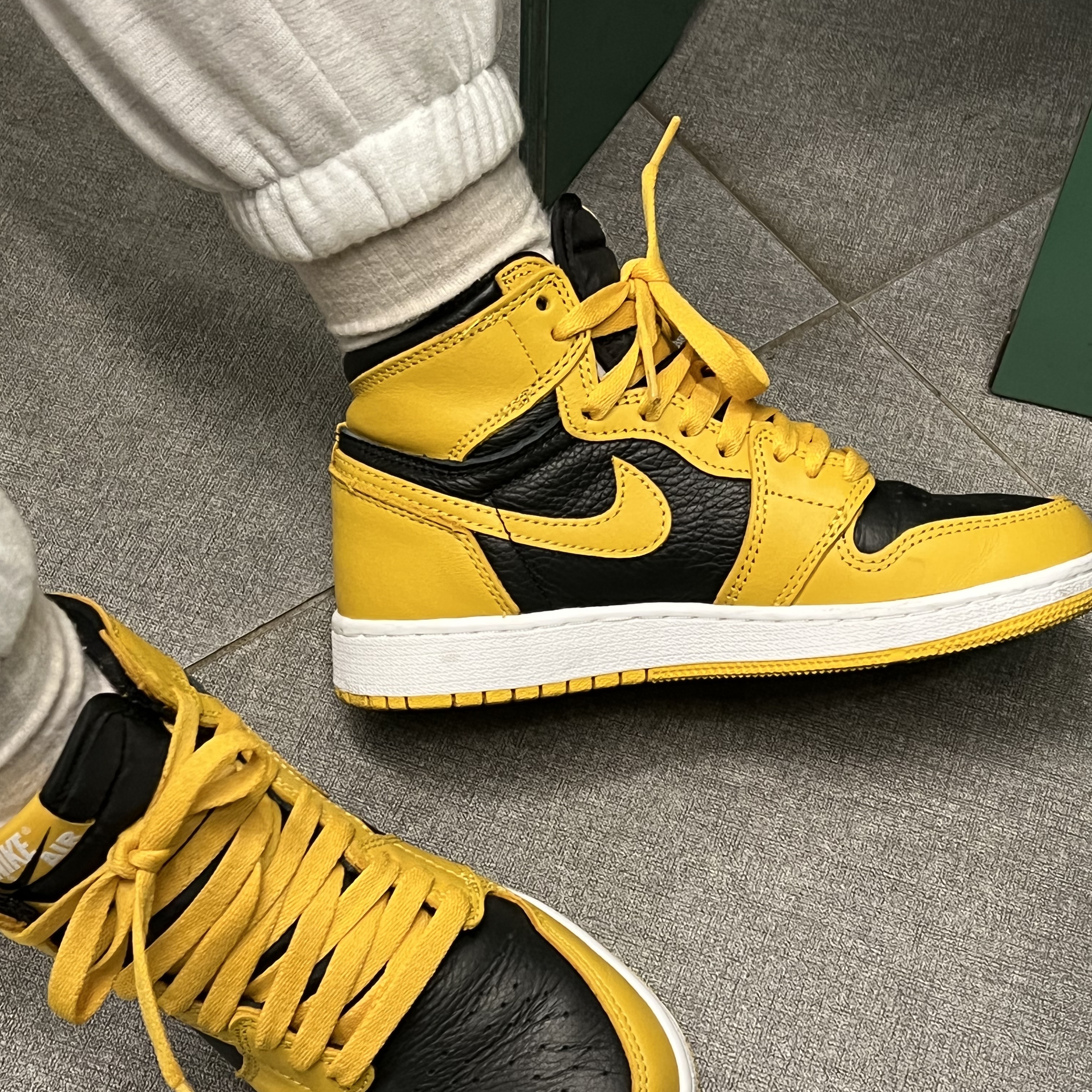 (GS) Jordan 1 Retro High OG Pollen 착용 스타일