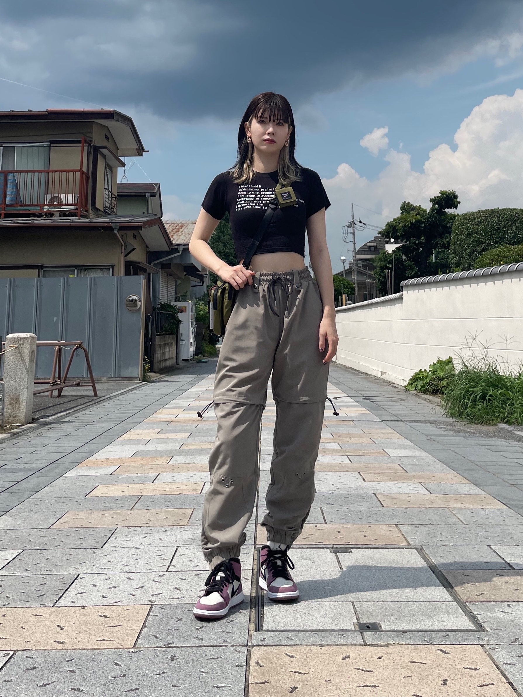 (W) Jordan 1 Mid SE Light Mulberry 착용 스타일 - 1