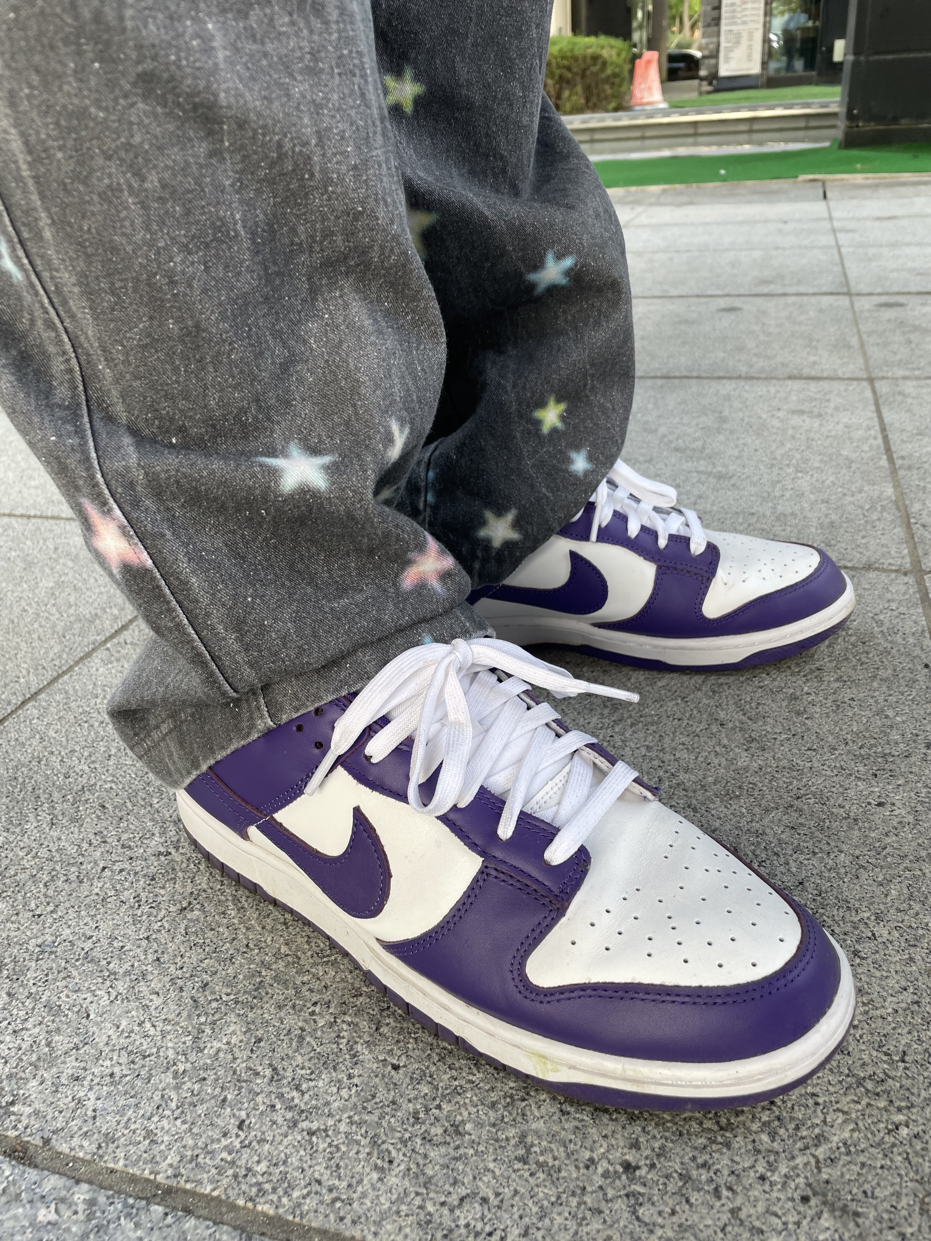 Nike Dunk Low Retro Championship Court Purple 착용 스타일 - 3