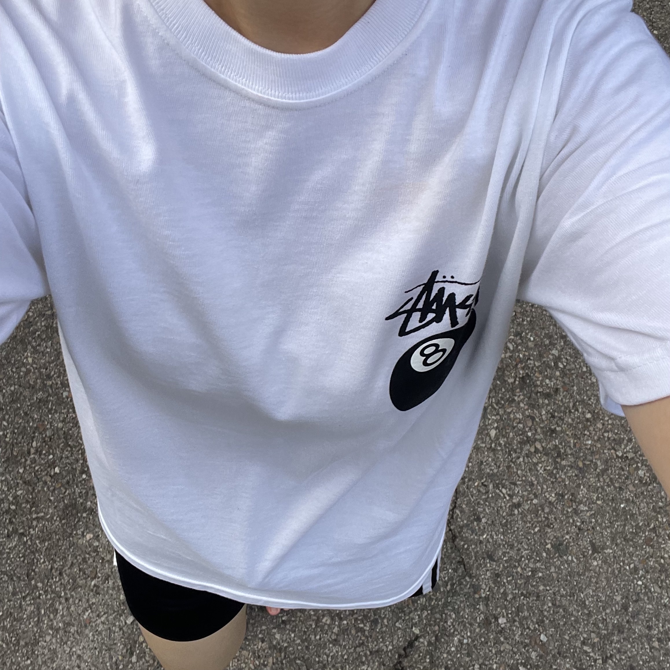 Stussy 8 Ball T-Shirt White - 22SS 착용 스타일