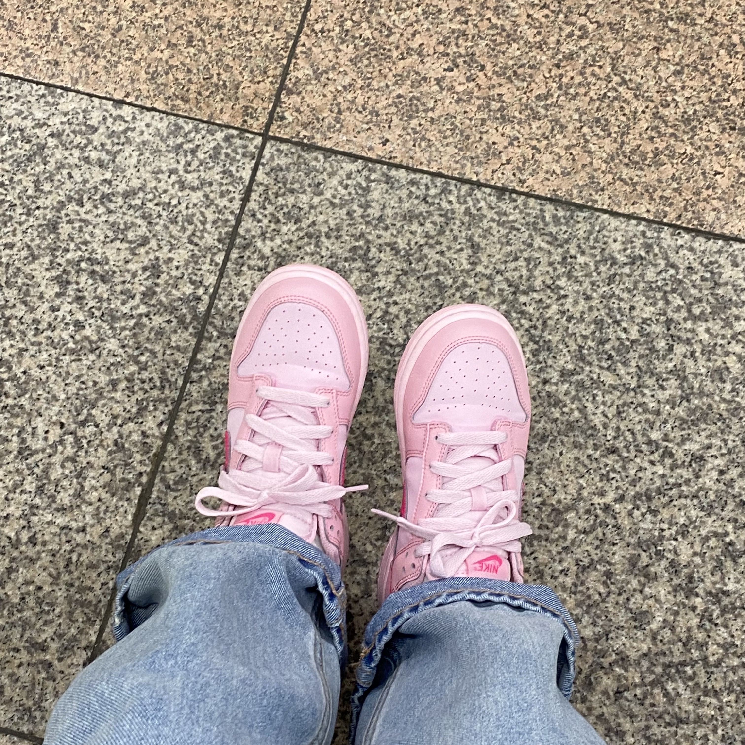 (PS) Nike Dunk Low Triple Pink, (GS) Nike Dunk Low Triple Pink 착용 스타일 - 5
