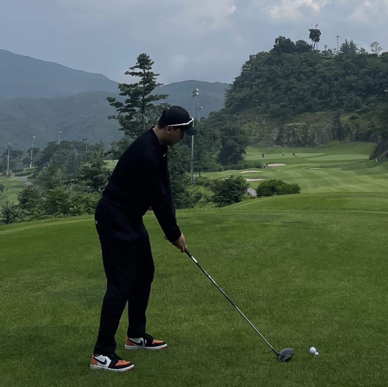 Jordan 1 Low Golf Starfish 착용 스타일
