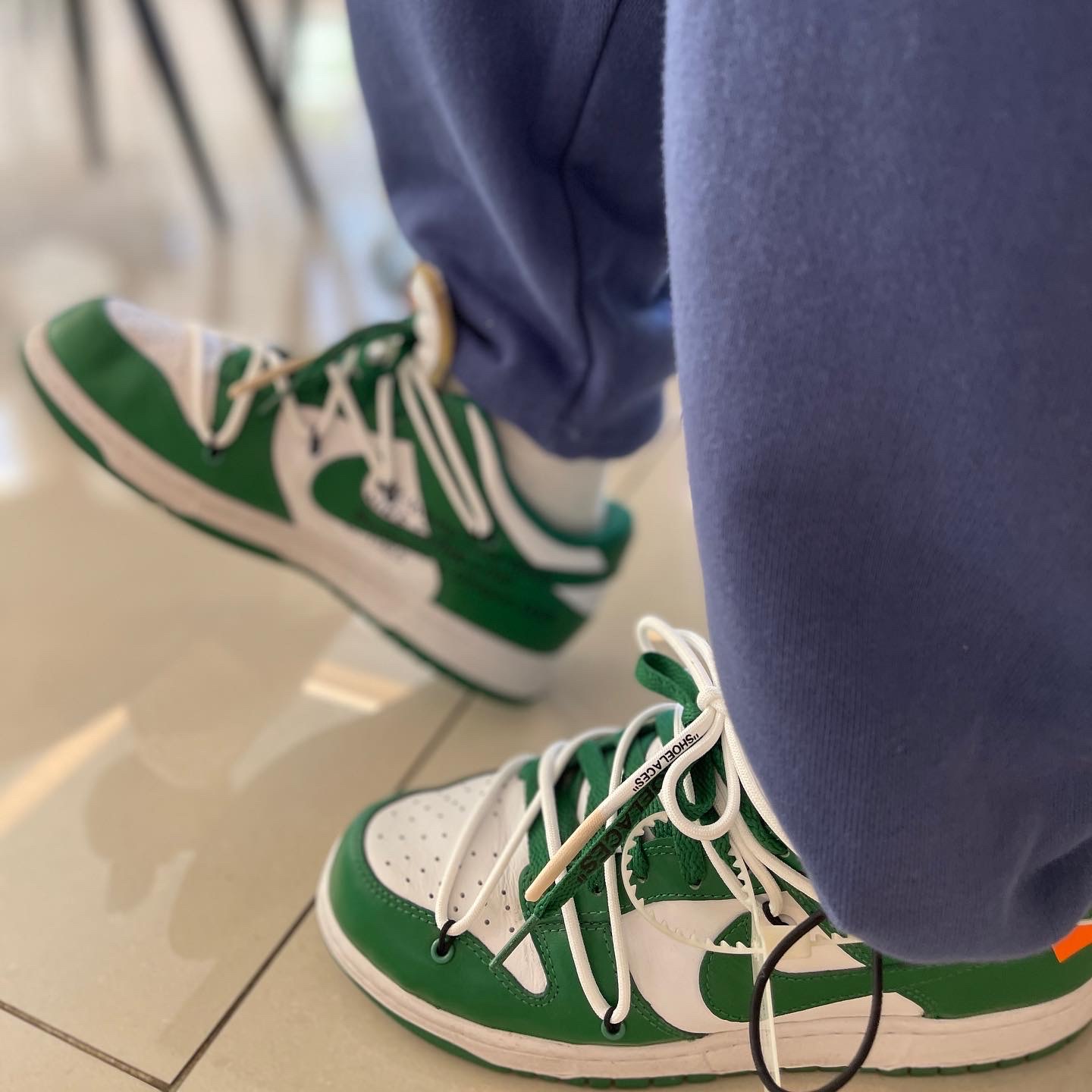 Nike x Off-White Dunk Low Pine Green 착용 스타일 - 2