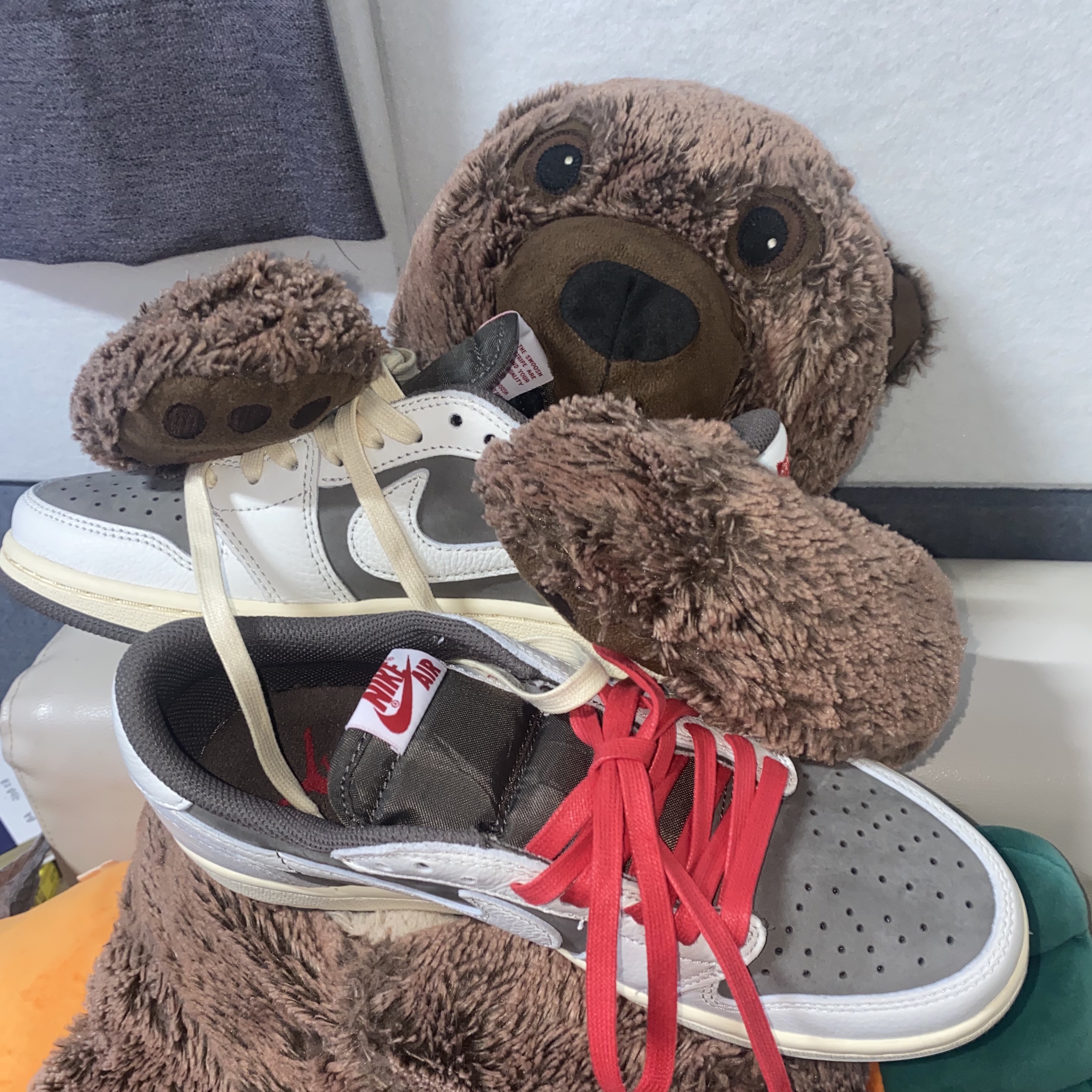 Jordan 1 x Travis Scott Retro Low OG SP Sail and Ridgerock, (PS) Jordan 1 x Travis Scott Retro Low OG SP Sail and Ridgerock 착용 스타일