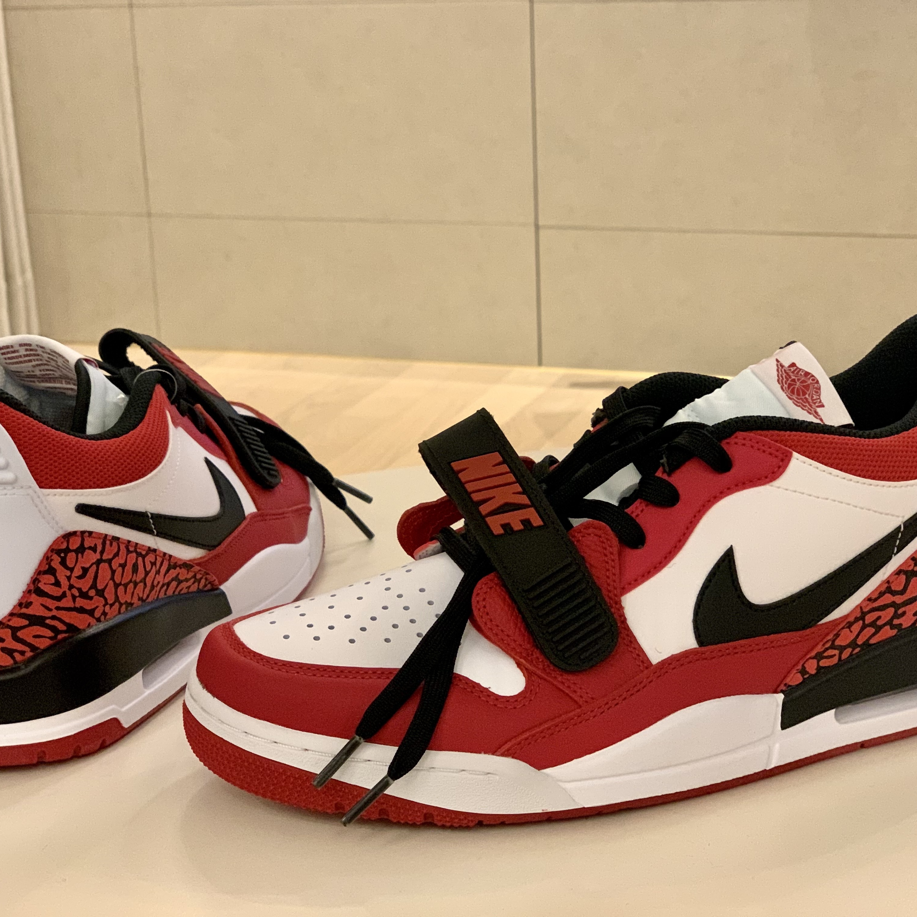 Jordan Legacy 312 Low Chicago 2022 착용 스타일 - 1