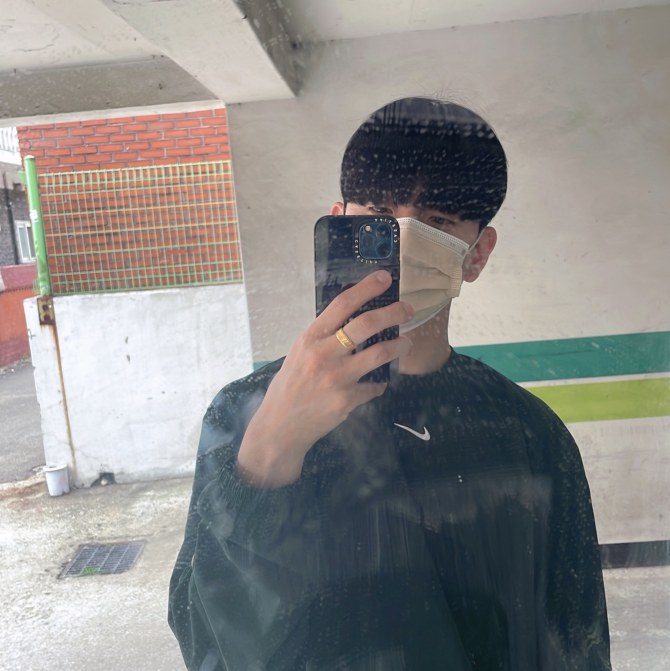 Nike x Drake Nocta Golf Crewneck Top Green - US/EU, Casetify x IAB Studio iPhone Black Logo MagSafe Mirror Case Black 착용 스타일