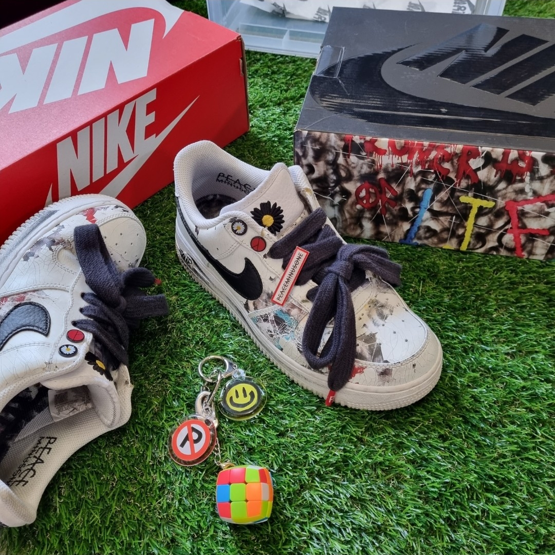 Nike x Peaceminusone Air Force 1 Low Para-Noise 2.0, Peaceminusone Pin Set #2 Multi 착용 스타일 - 2