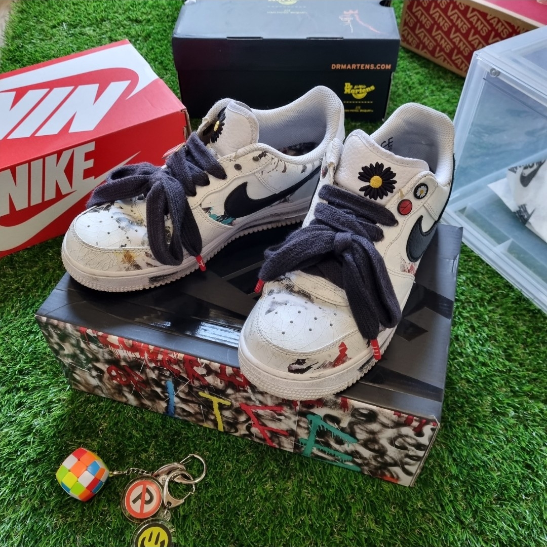 Nike x Peaceminusone Air Force 1 Low Para-Noise 2.0, Peaceminusone Pin Set #2 Multi 착용 스타일 - 3