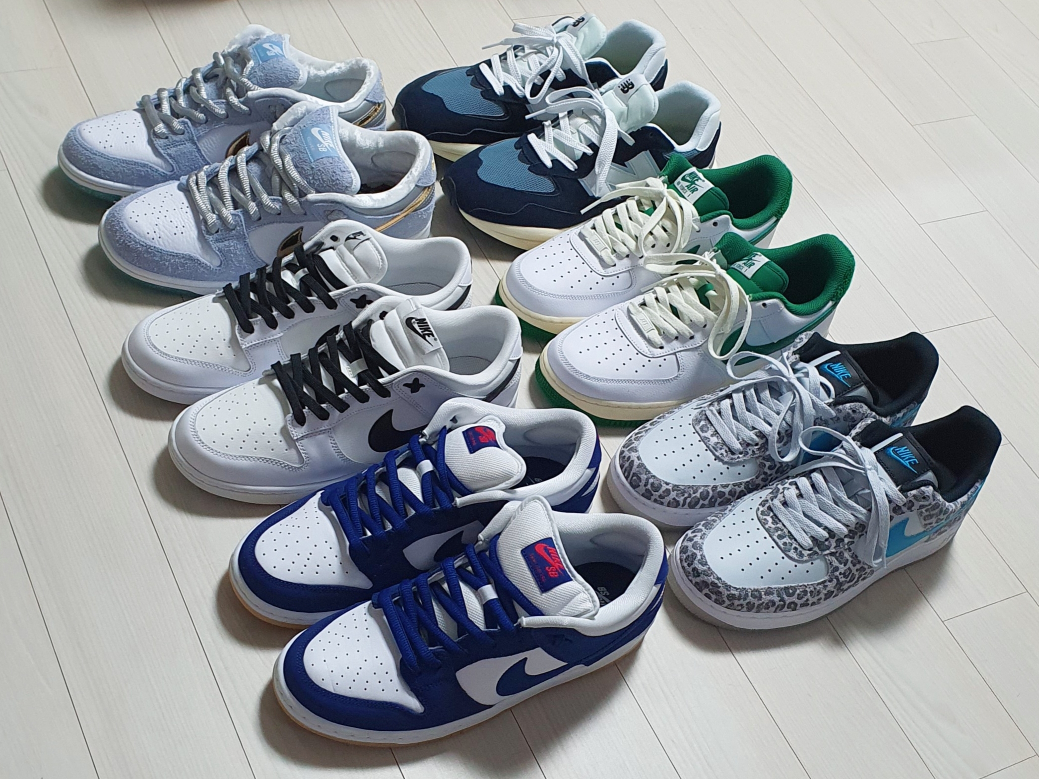 Nike SB Dunk Low Pro Premium Deep Royal Blue, Nike Dunk Low Retro Summit White 착용 스타일 - 1