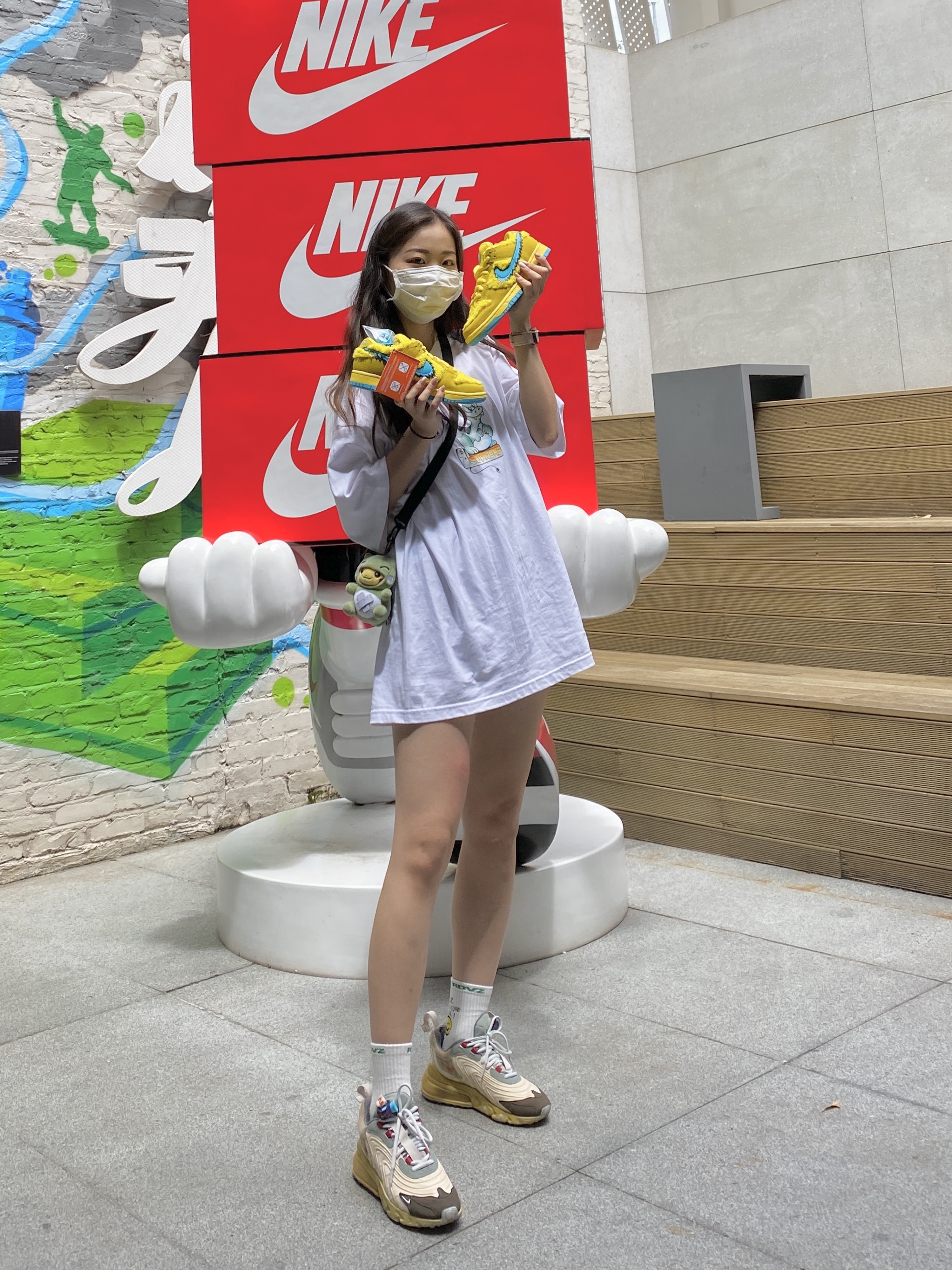 Nike x Travis Scott Air Max 270 React Cactus Trails 착용 스타일