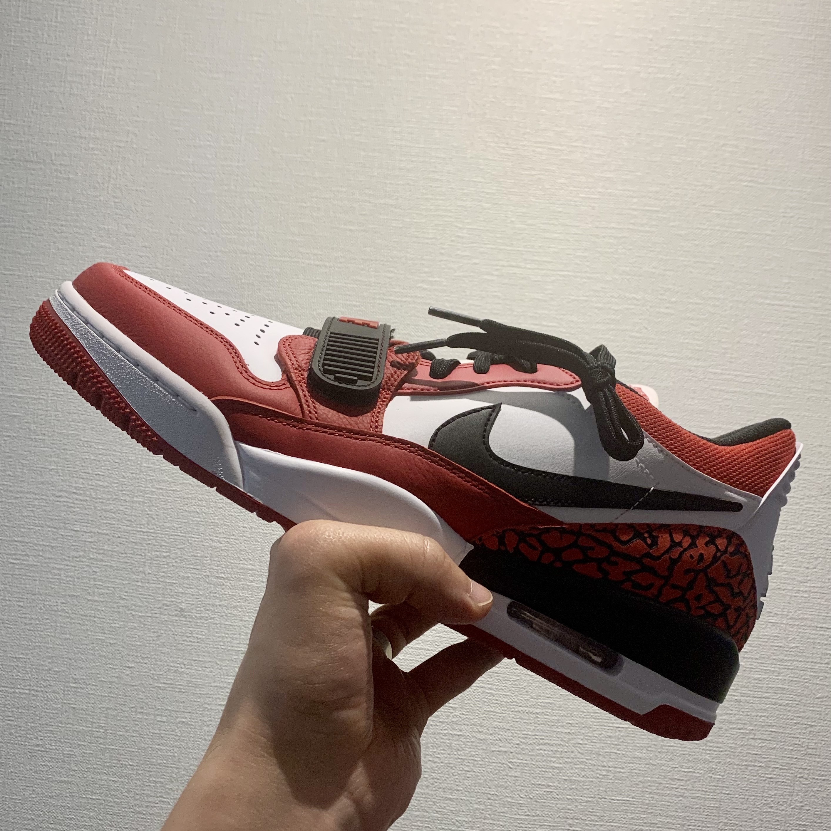 Jordan Legacy 312 Low Chicago 2022 착용 스타일 - 2