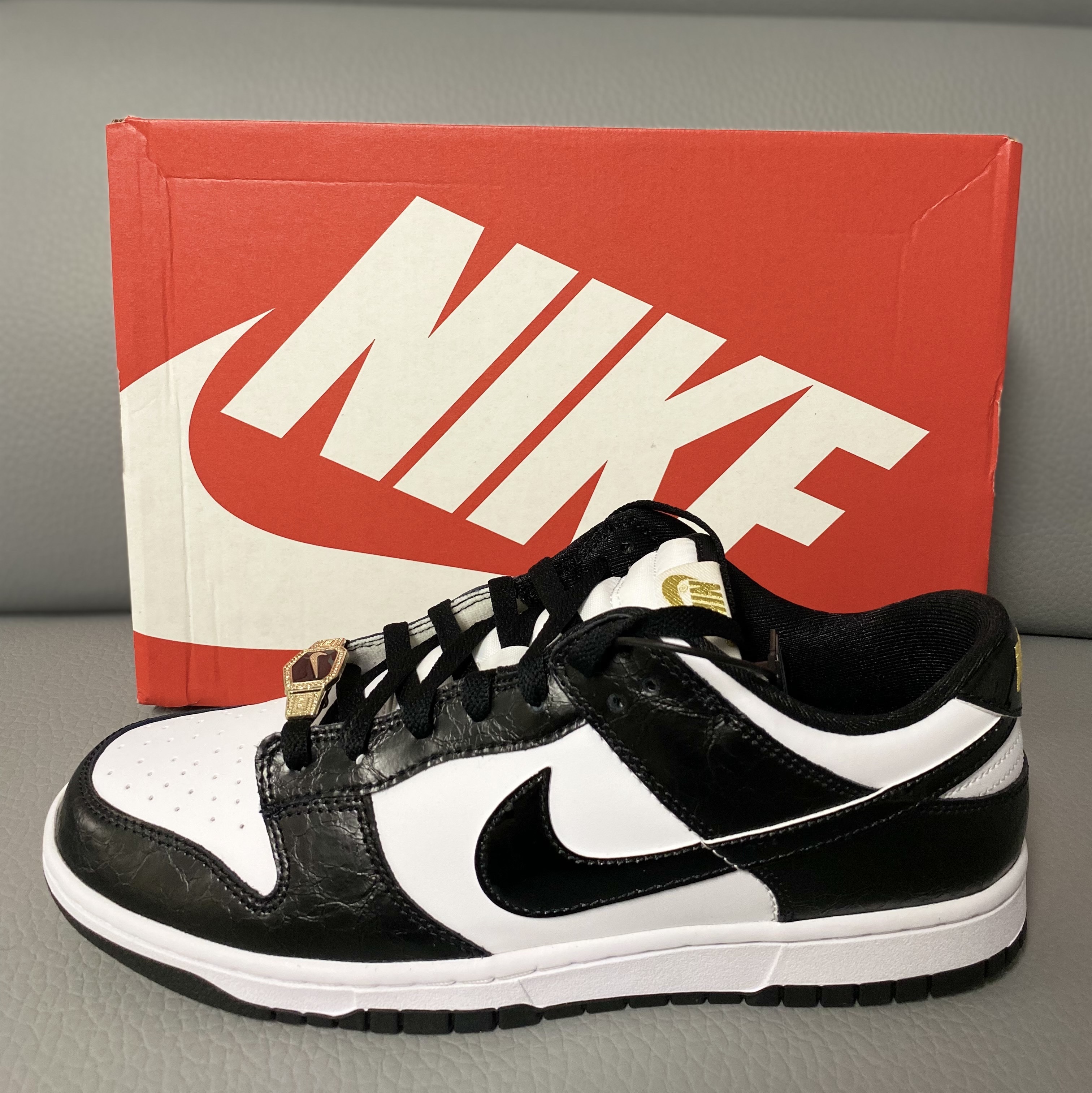 Nike Dunk Low Retro SE Black 착용 스타일