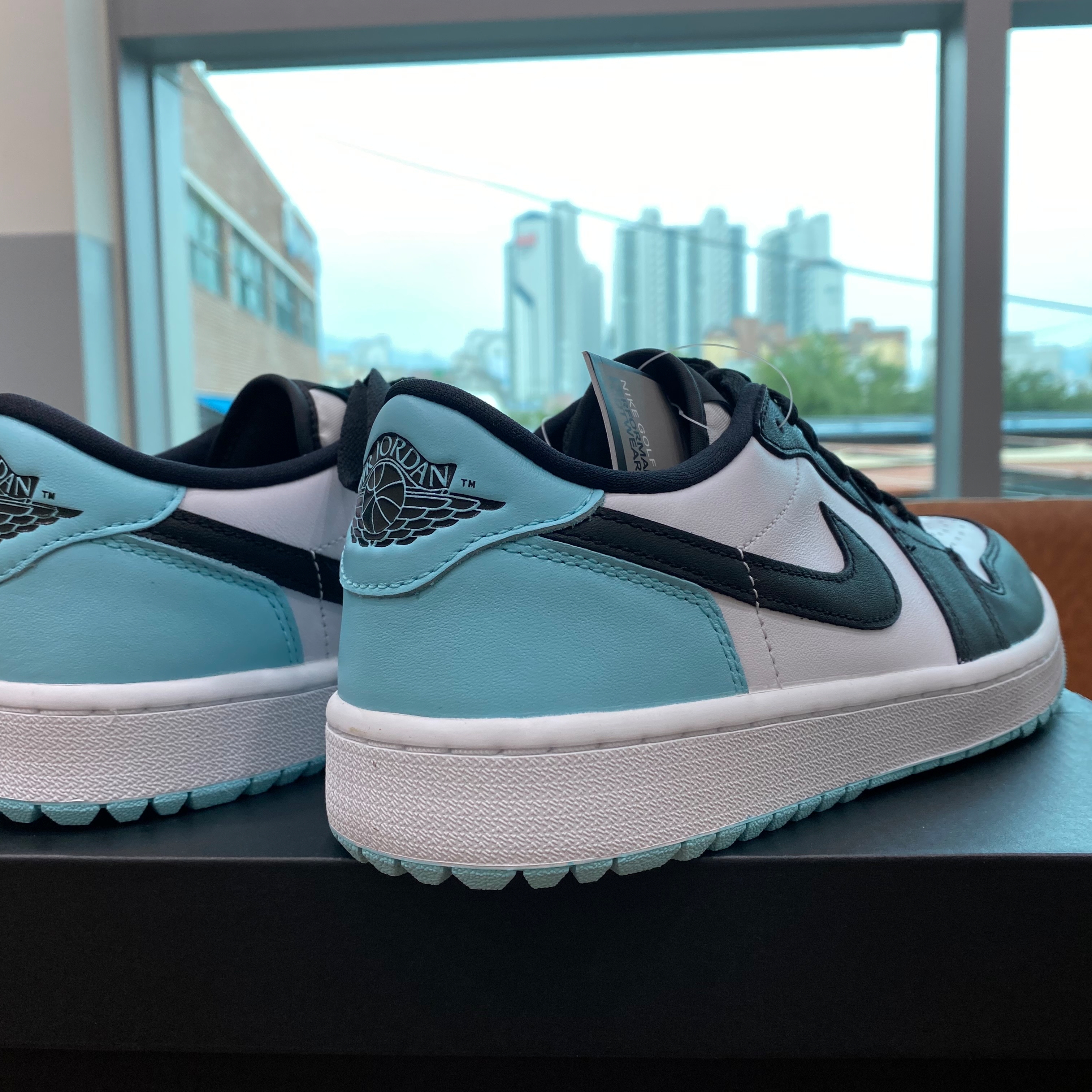 Jordan 1 Low Golf Copa 착용 스타일 - 3