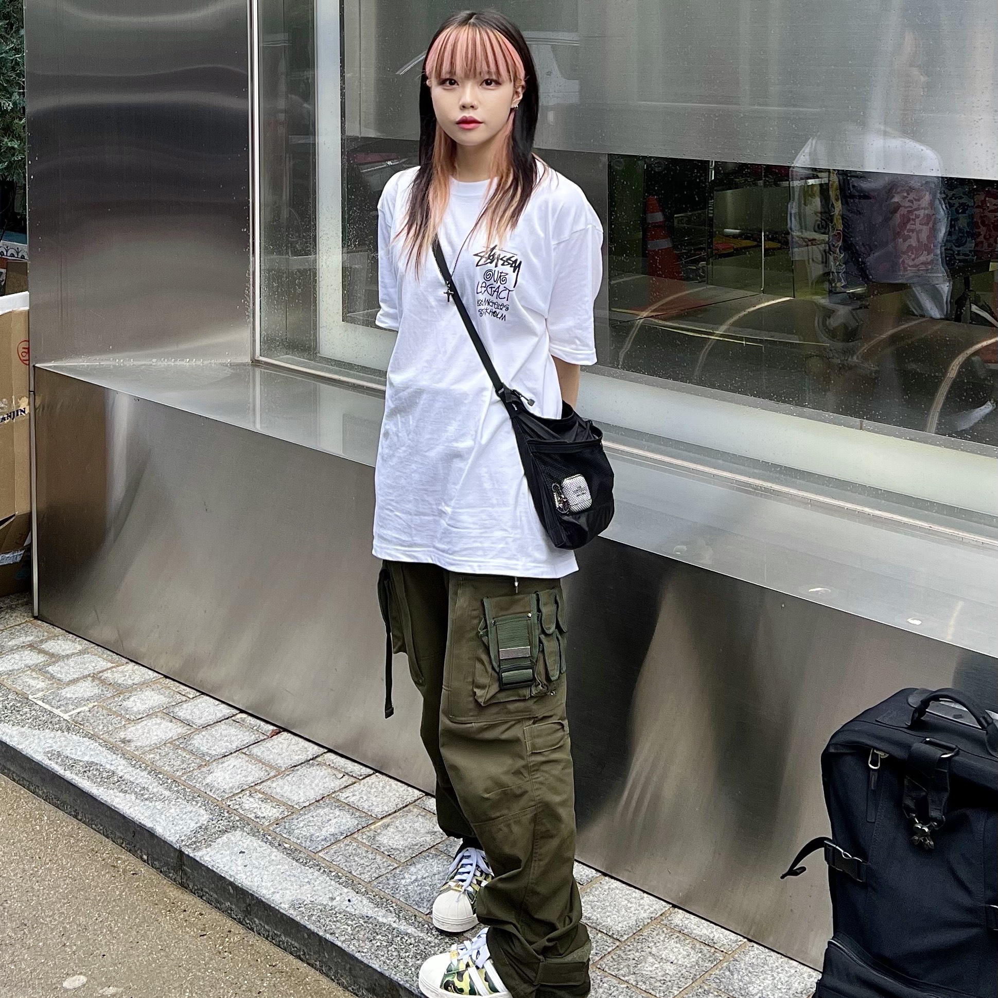 Adidas x BAPE Superstar 80s Green Camo, Stussy x Our Legacy Surfman T-Shirt White - 21SS 착용 스타일 - 2
