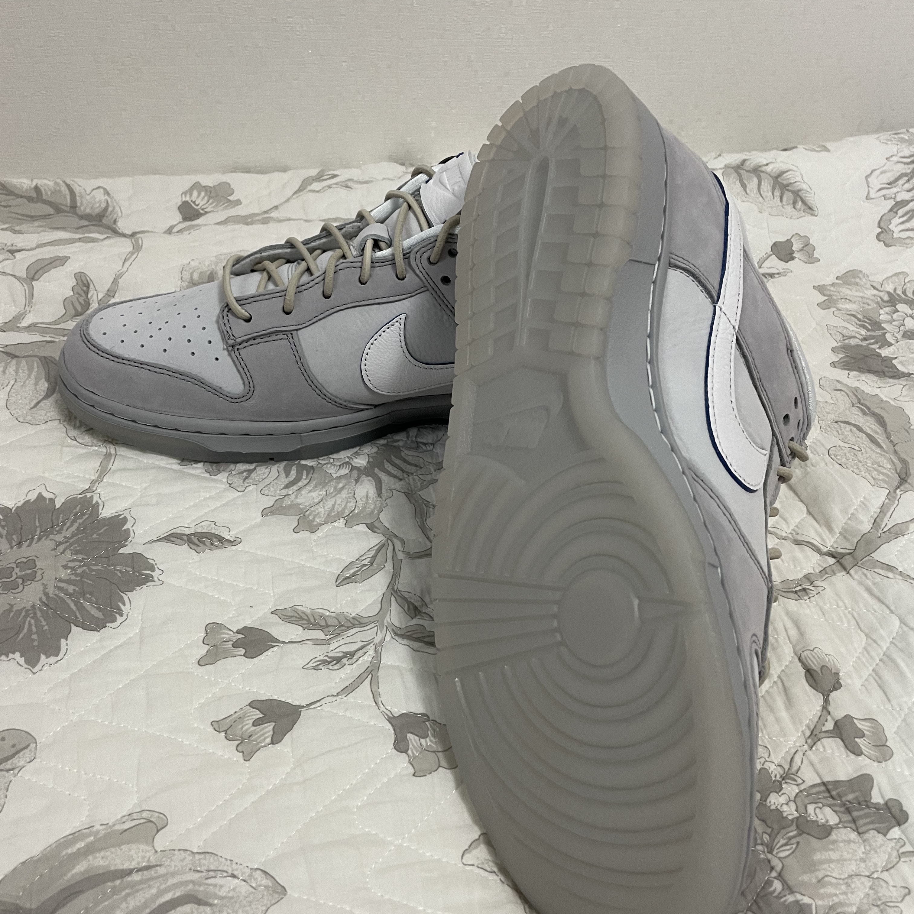 Nike Dunk Low Wolf Grey and Pure Platinum 착용 스타일 - 3