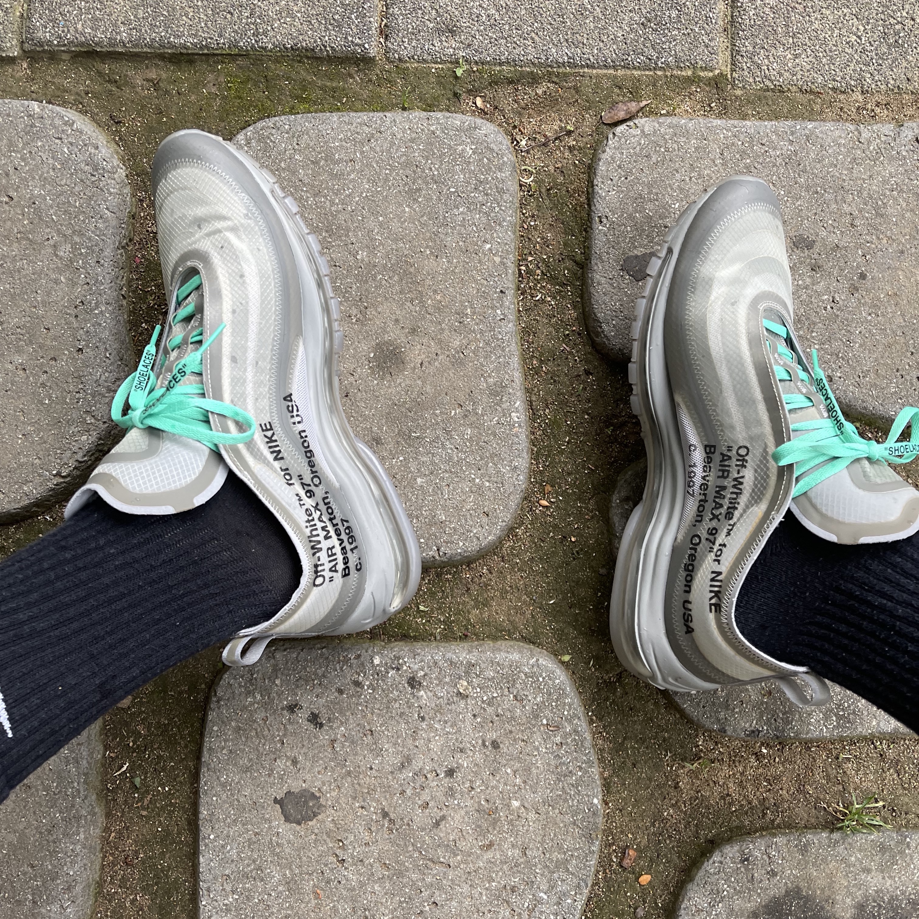 Nike x Off-White Air Max 97 Menta 착용 스타일 - 2