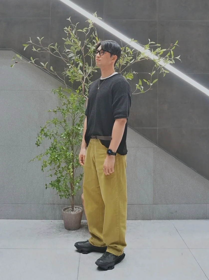 Nike x Matthew M Williams Zoom 004 Triple Black 착용 스타일 - 2