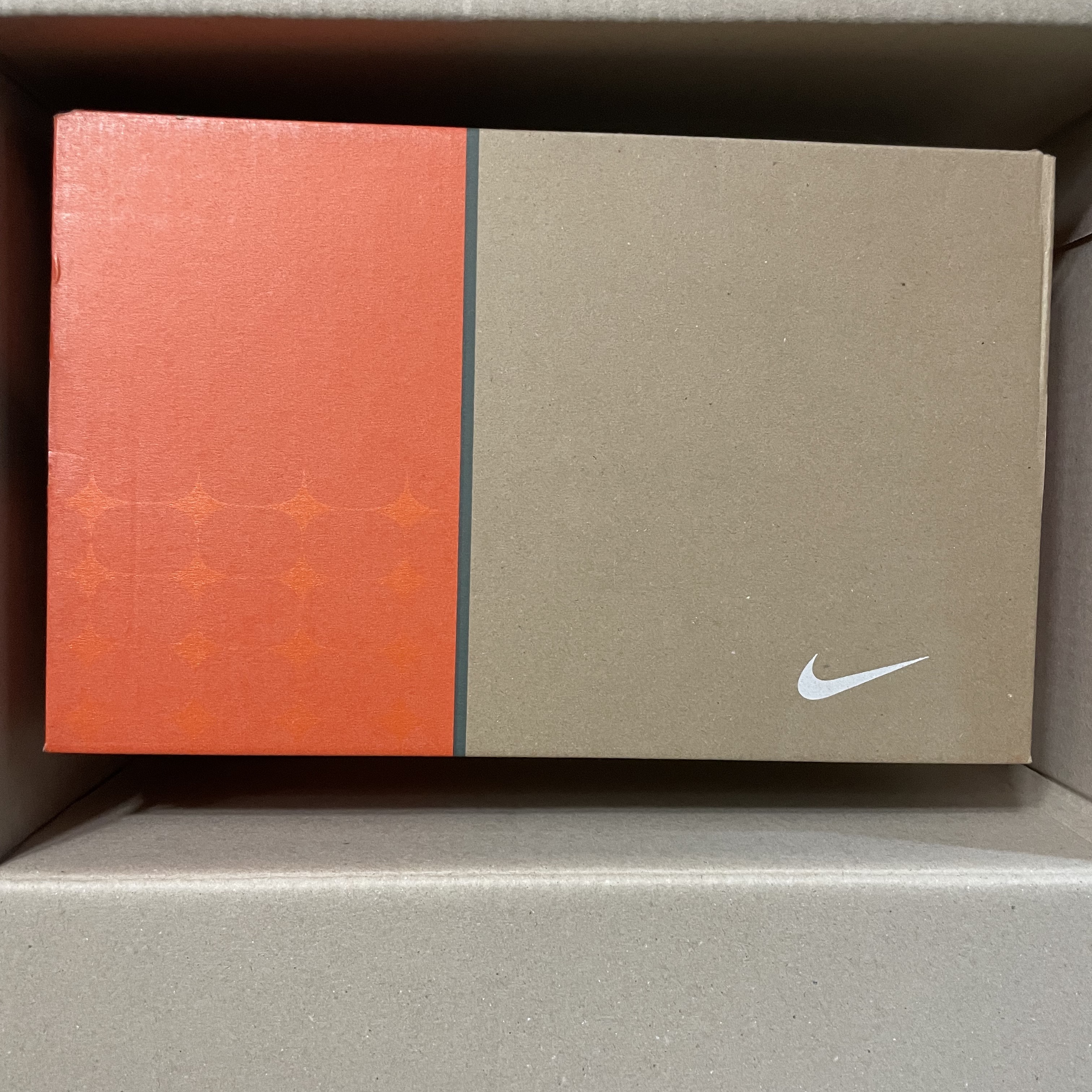 Nike Air Force 1 Low Retro Color of the Month White 착용 스타일 - 1