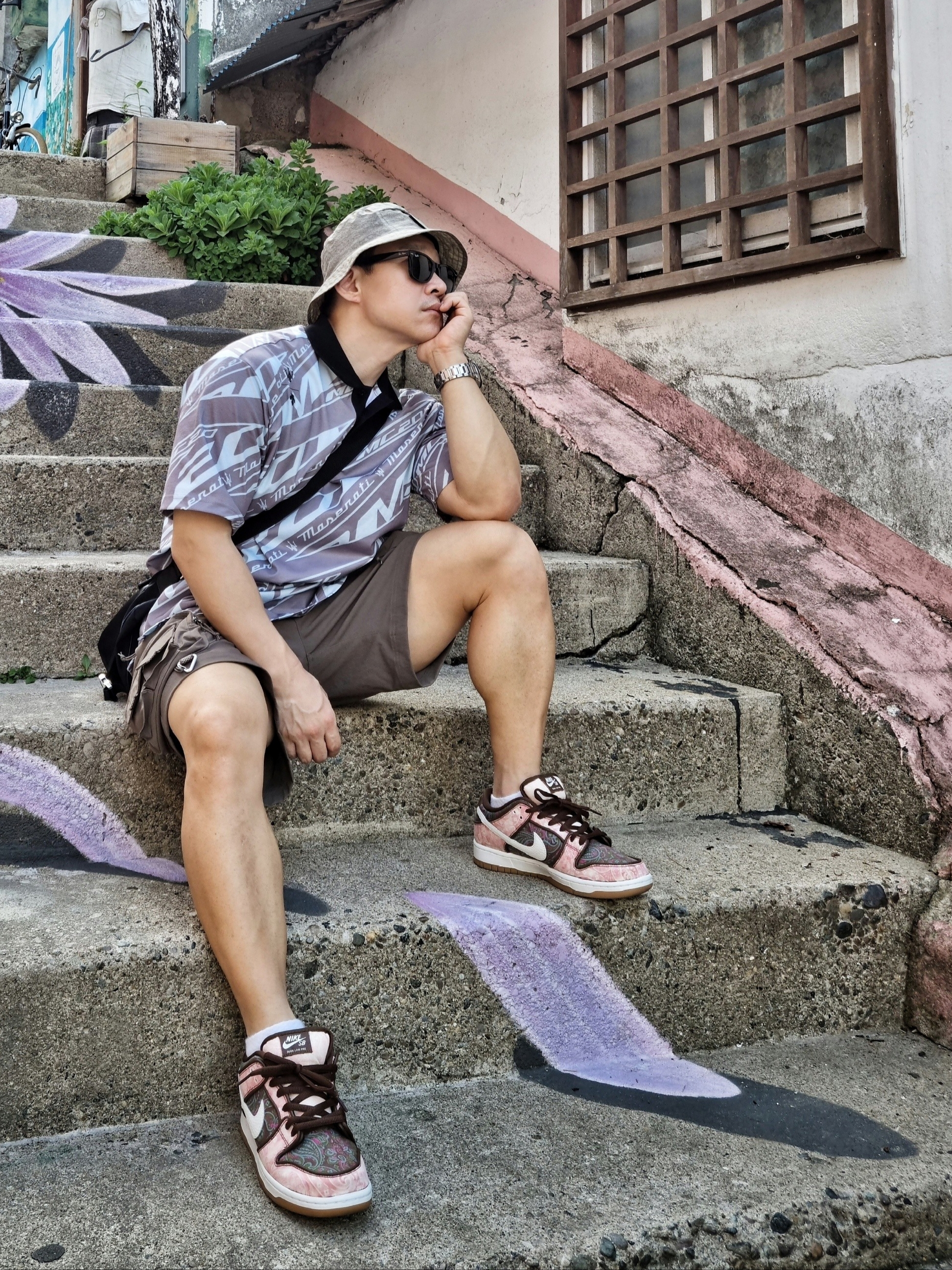 Nike SB Dunk Low Pro Premium Paisley, Nike ACG Cargo Shorts Ironstone - Asia 착용 스타일 - 2