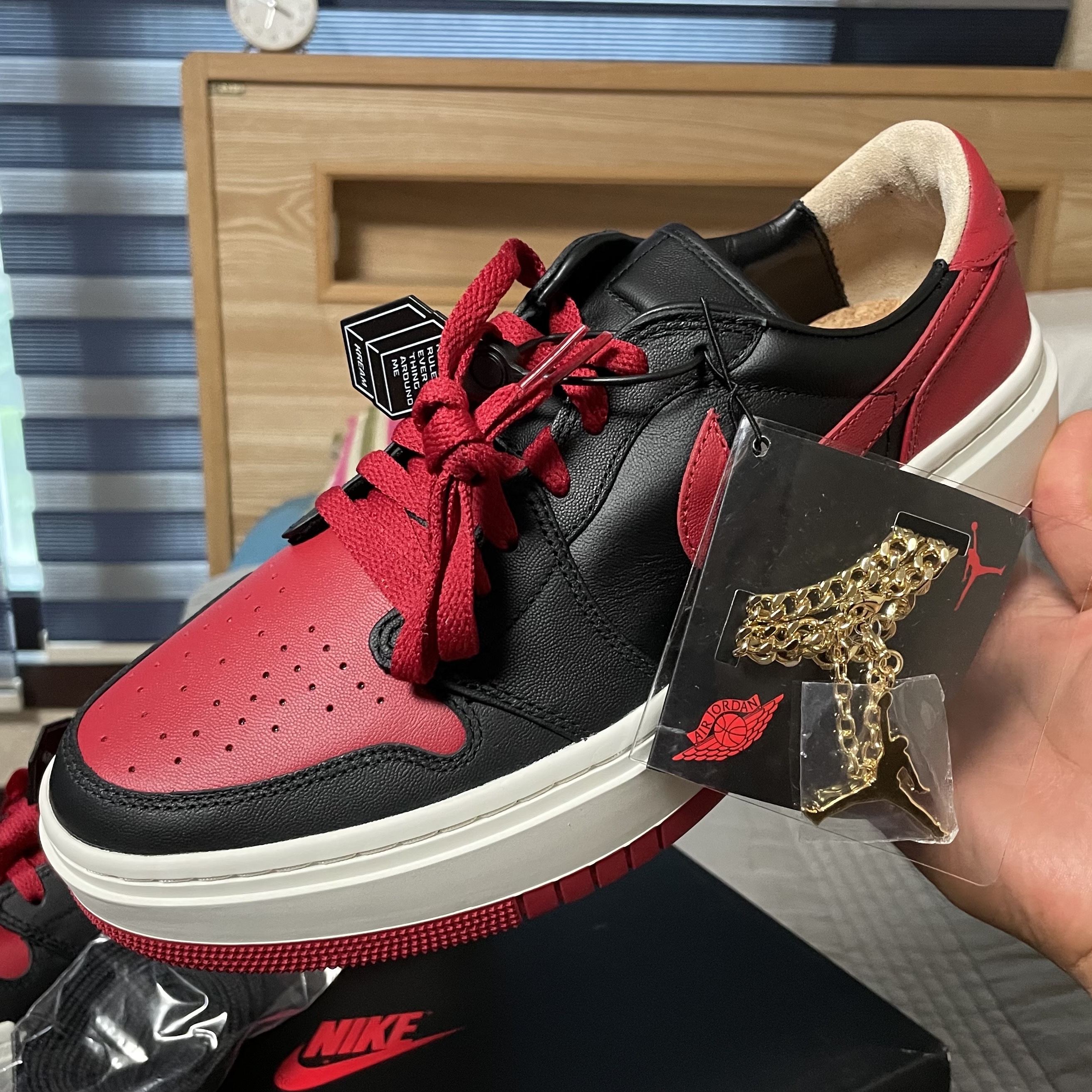 (W) Jordan 1 Elevate Low SE Bred 착용 스타일 - 3