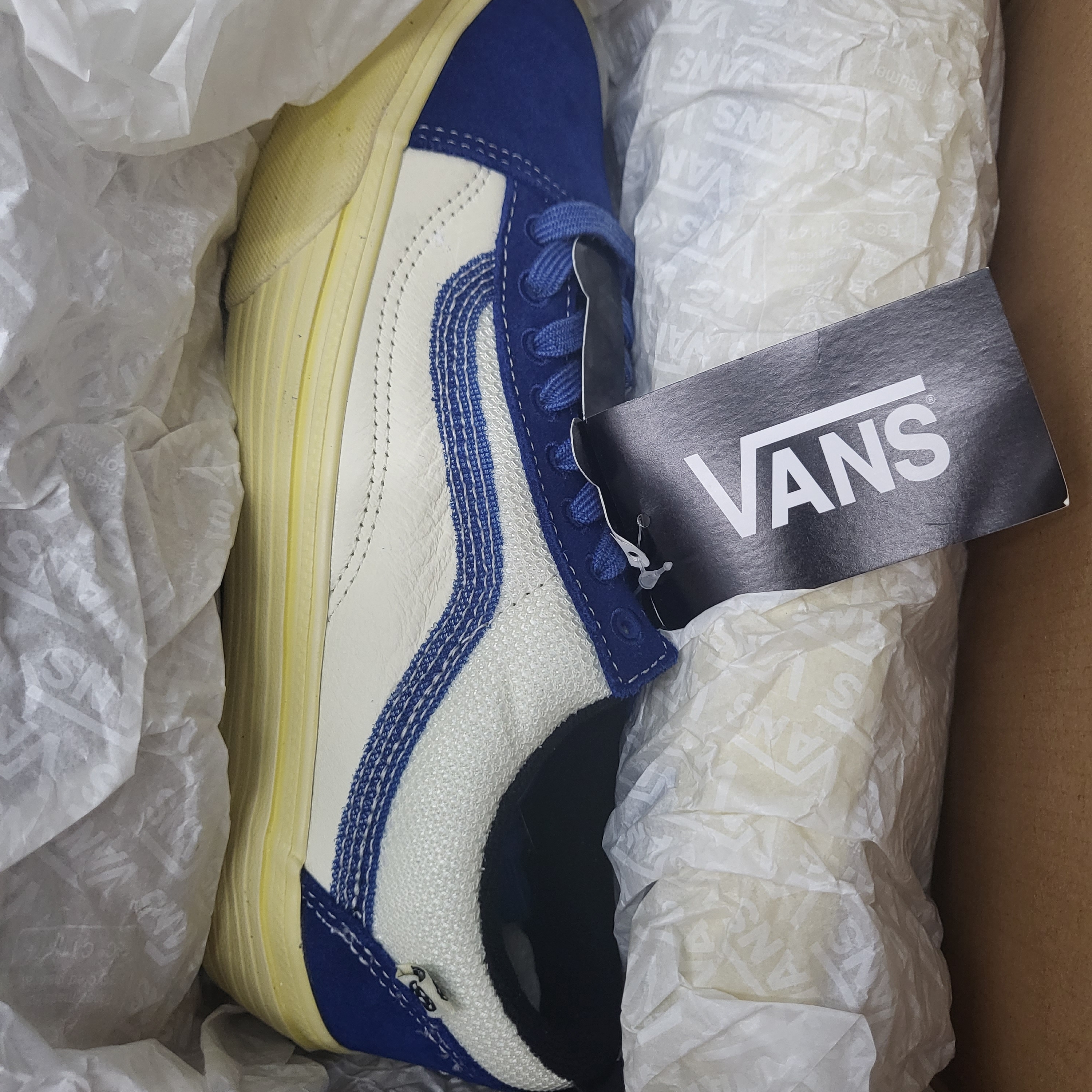Vans Old Skool Split VR3 LX Vintage Blue 착용 스타일