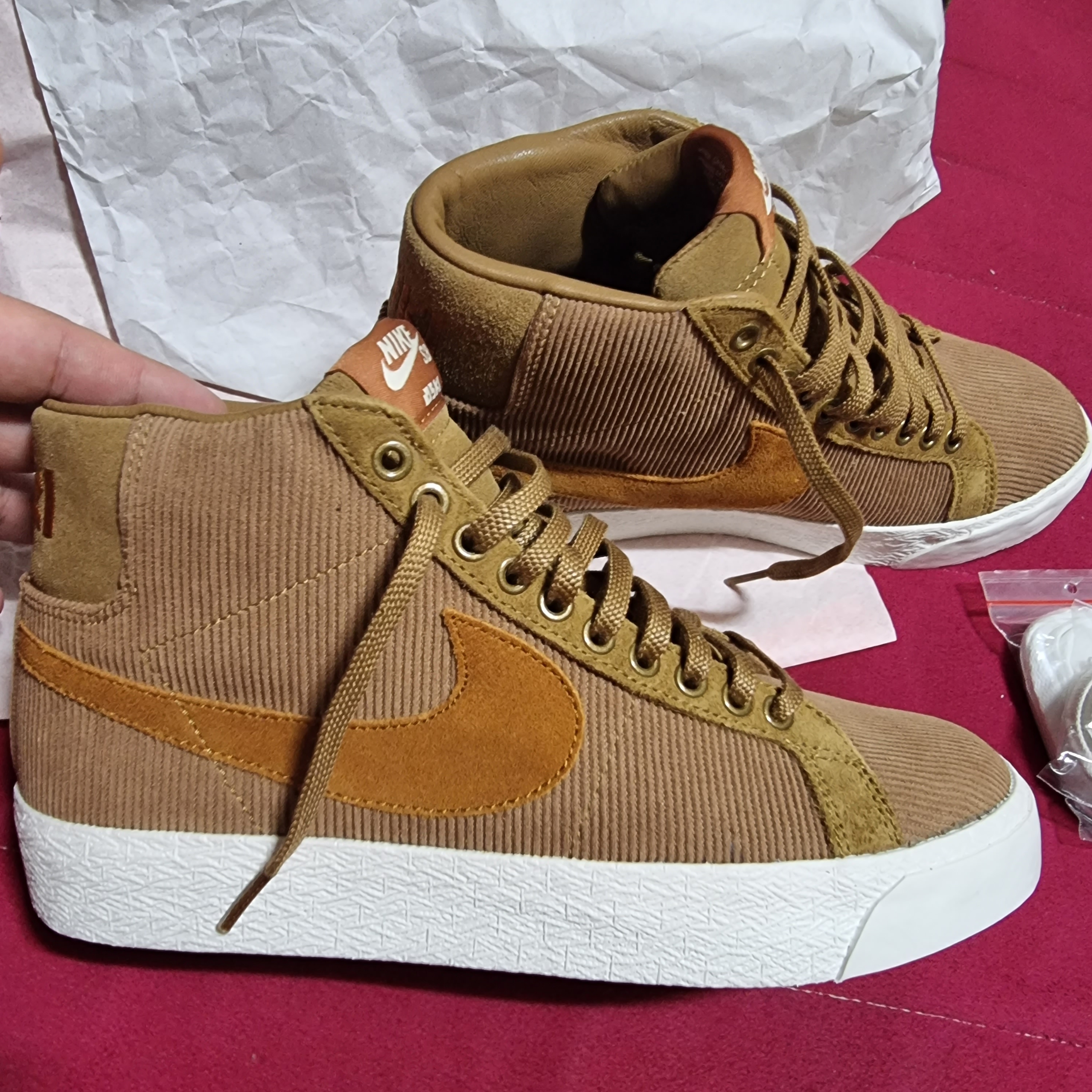 Nike SB Blazer Mid Oski Orange Label 착용 스타일 - 1