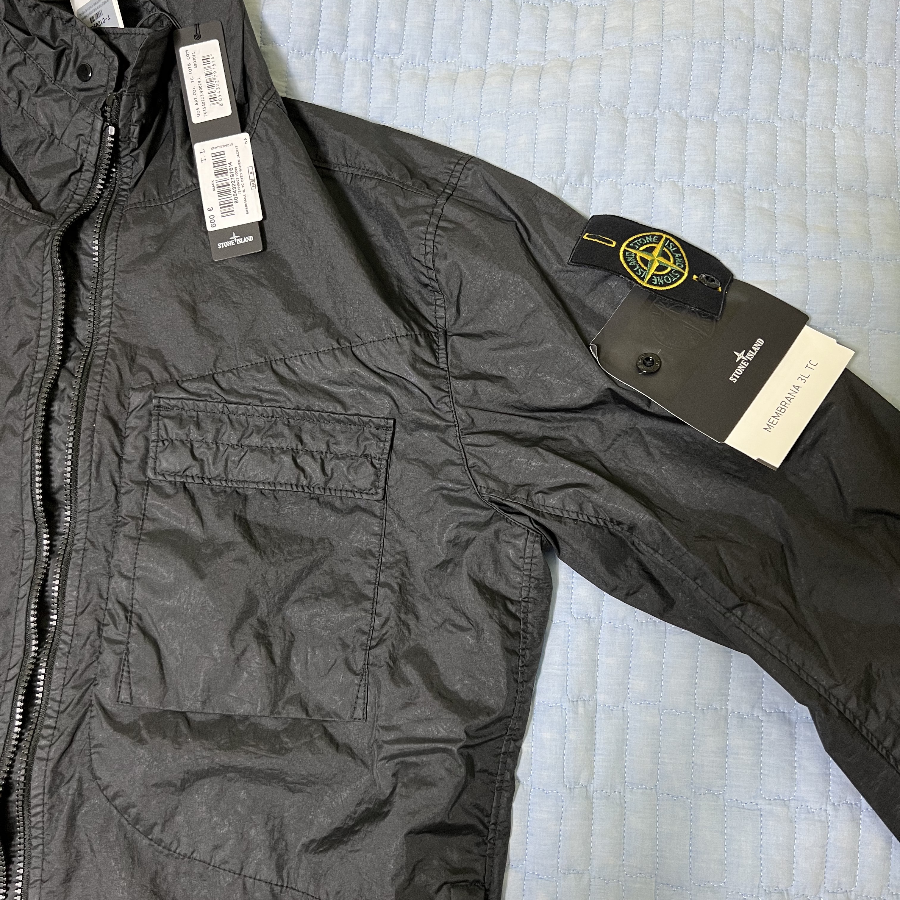 Stone Island 40223 Membrana 3L TC Garment Dyed Hooded Jacket Black - 22SS 착용 스타일 - 2