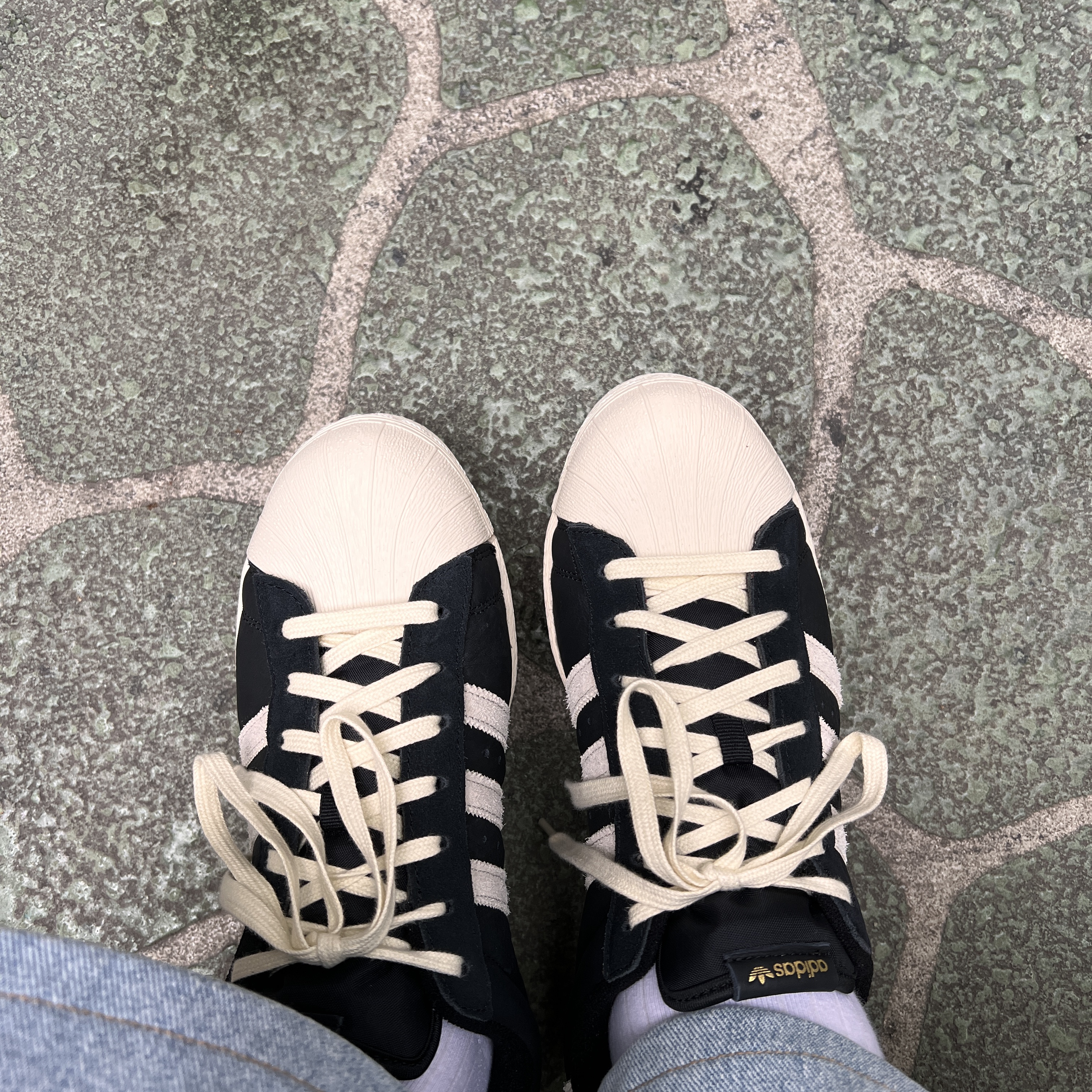 Adidas Superstar 82 Black White ์ฐฉ์ฉ ์คํ์ผ - 5