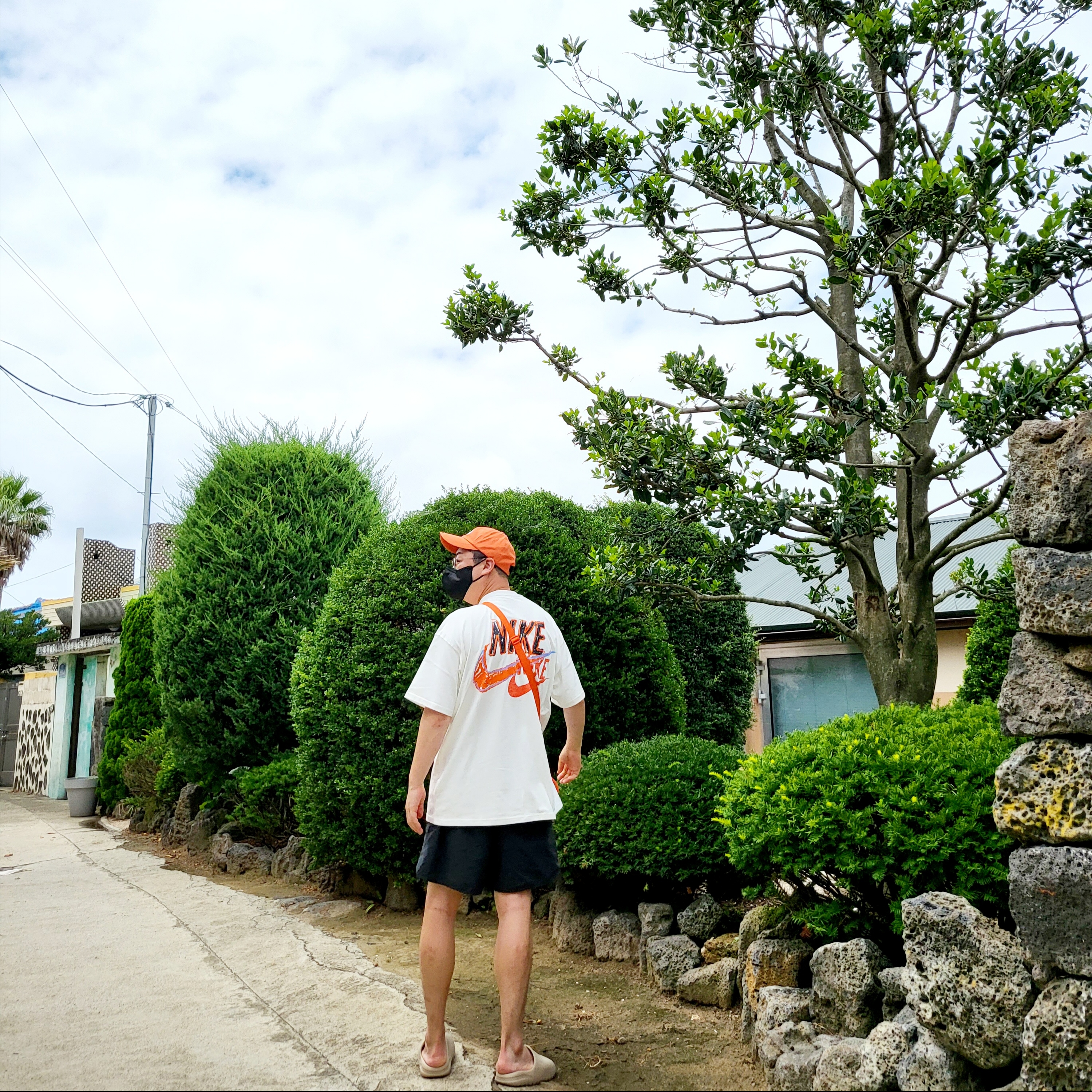 Nike M NRG Dunk '85 T-Shirt Sail - US/EU, Essentials Volley Shorts Black - 21SS 착용 스타일 - 2