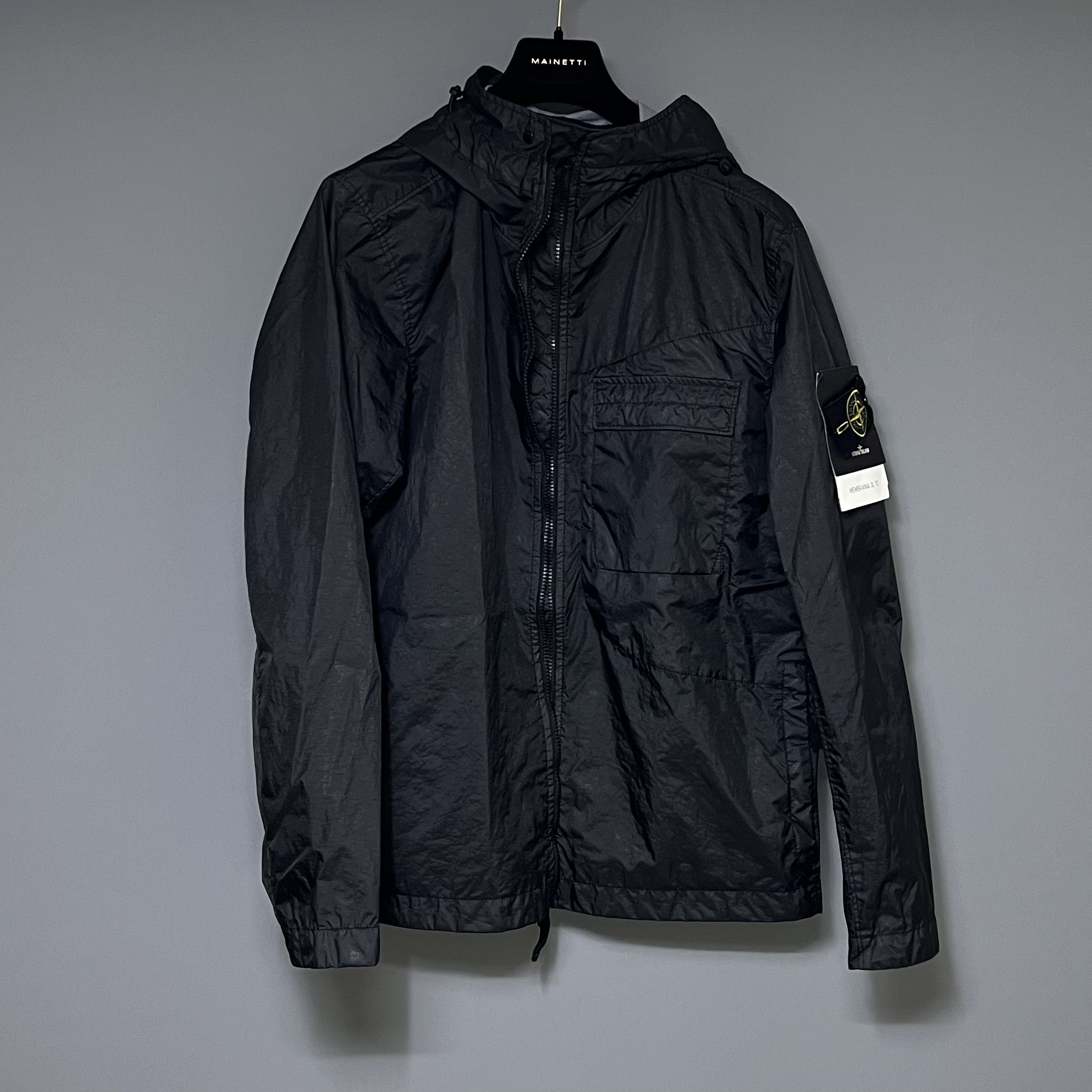 Stone Island 40223 Membrana 3L TC Garment Dyed Hooded Jacket Black - 22SS 착용 스타일 - 3